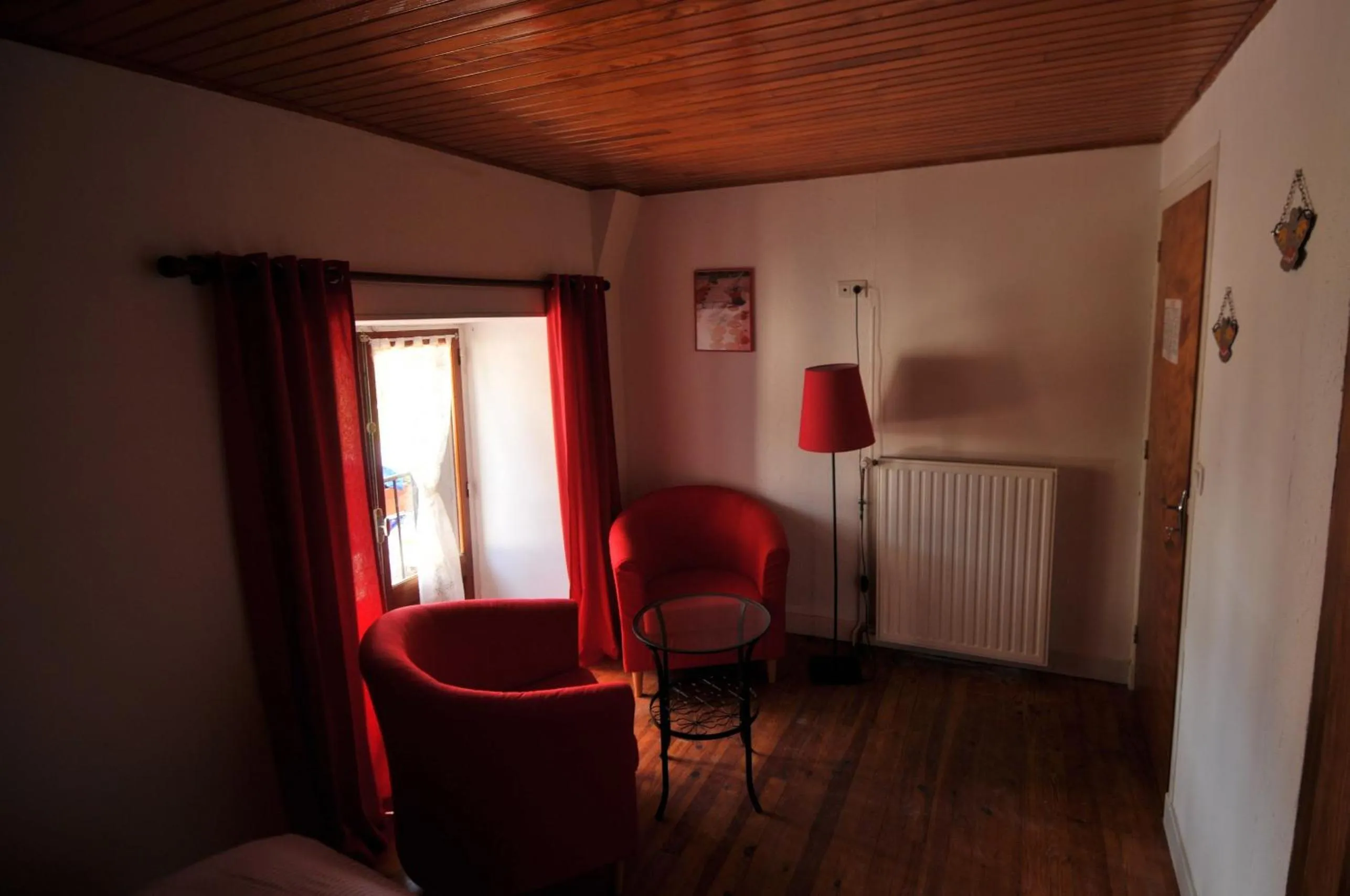 Seating area in Auberge De La Providence