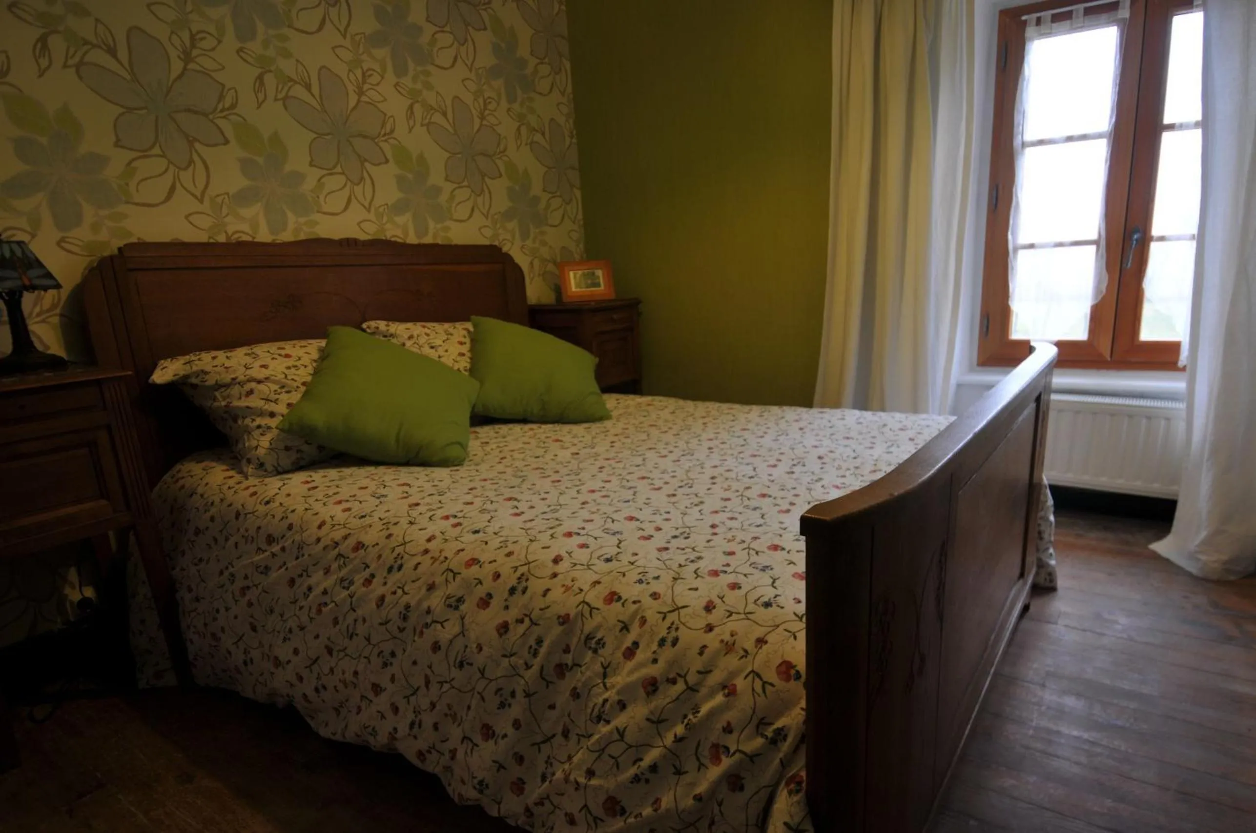 Bedroom, Bed in Auberge De La Providence