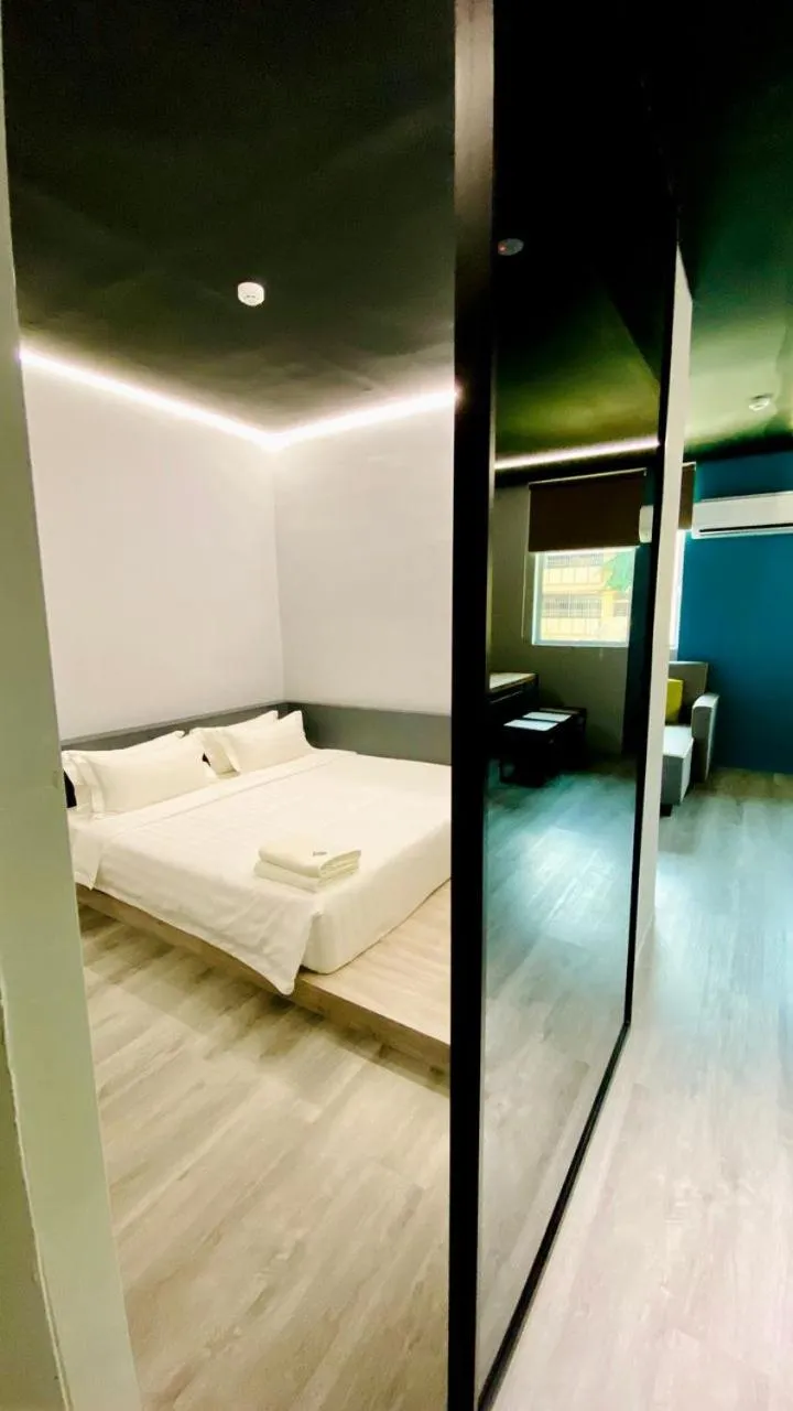 Bed in Pantai Inn Kota Kinabalu