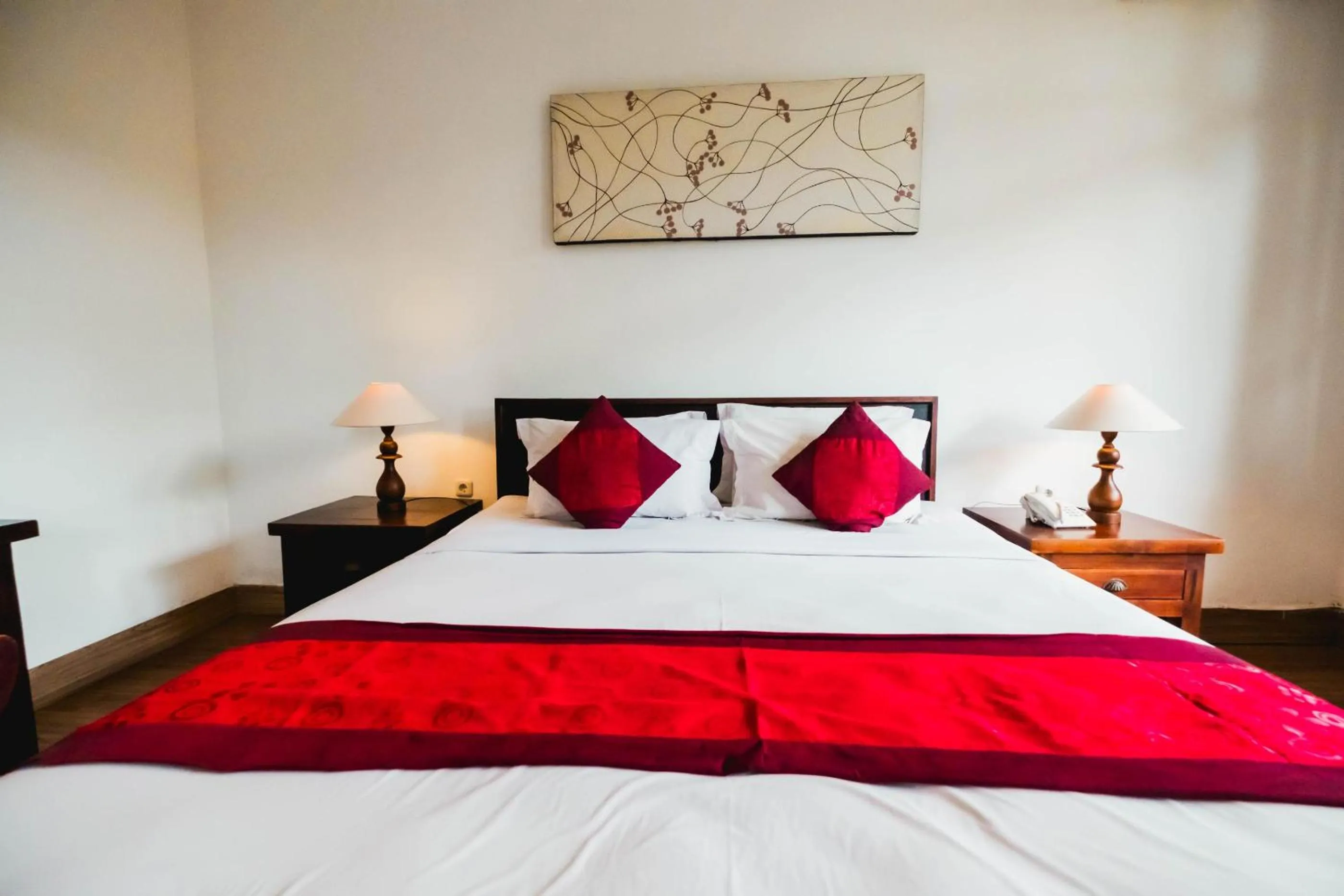 Bed in Sri Aksata Ubud Resort