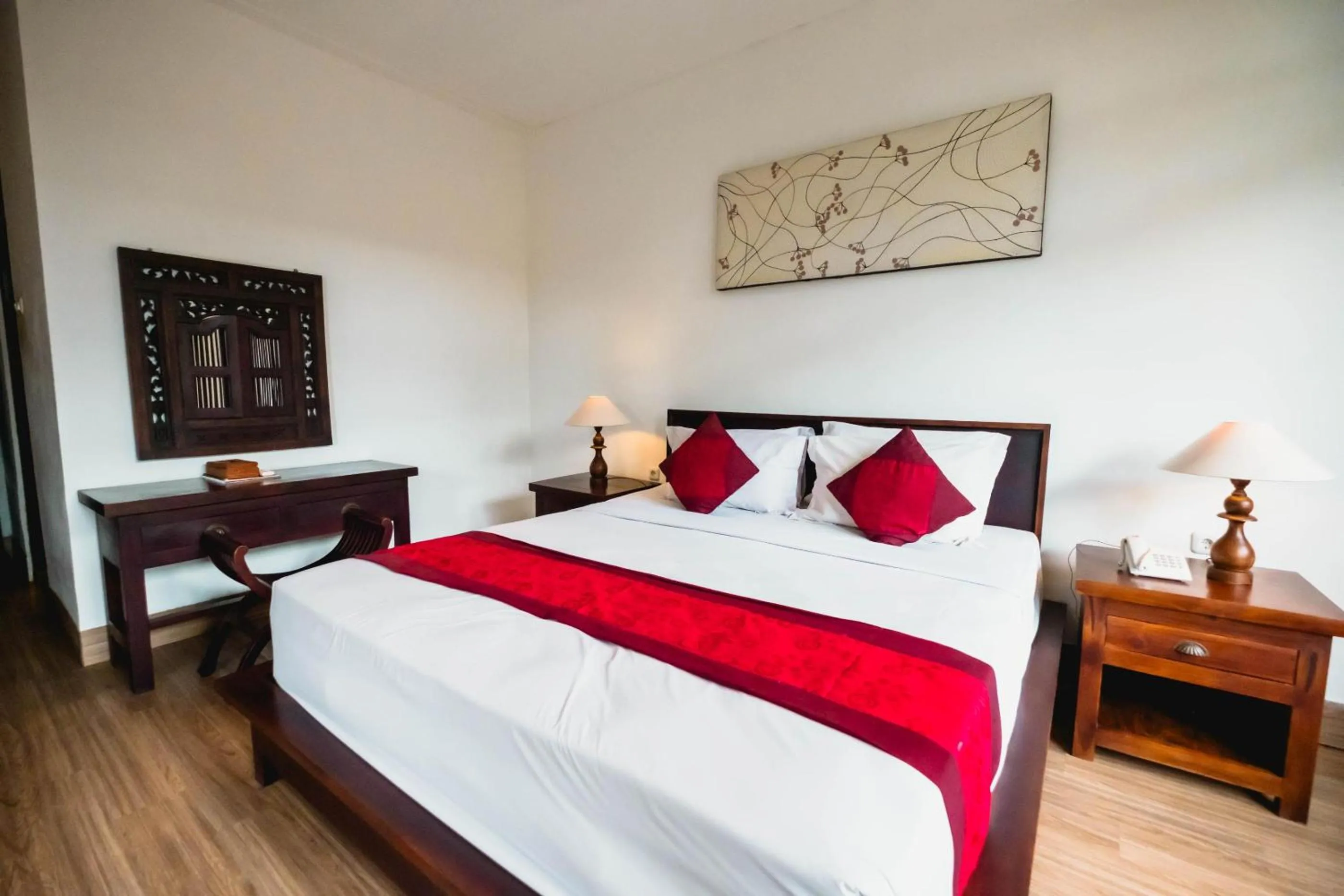 Bed in Sri Aksata Ubud Resort