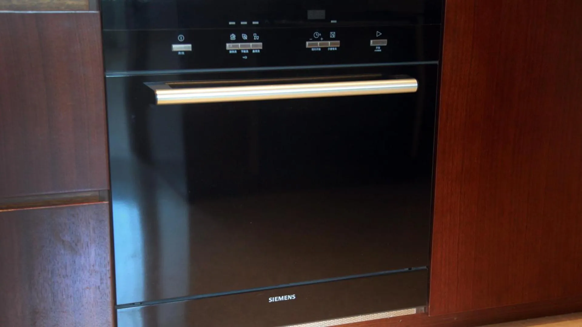 Kitchen or kitchenette in Fraser Suites Dalian