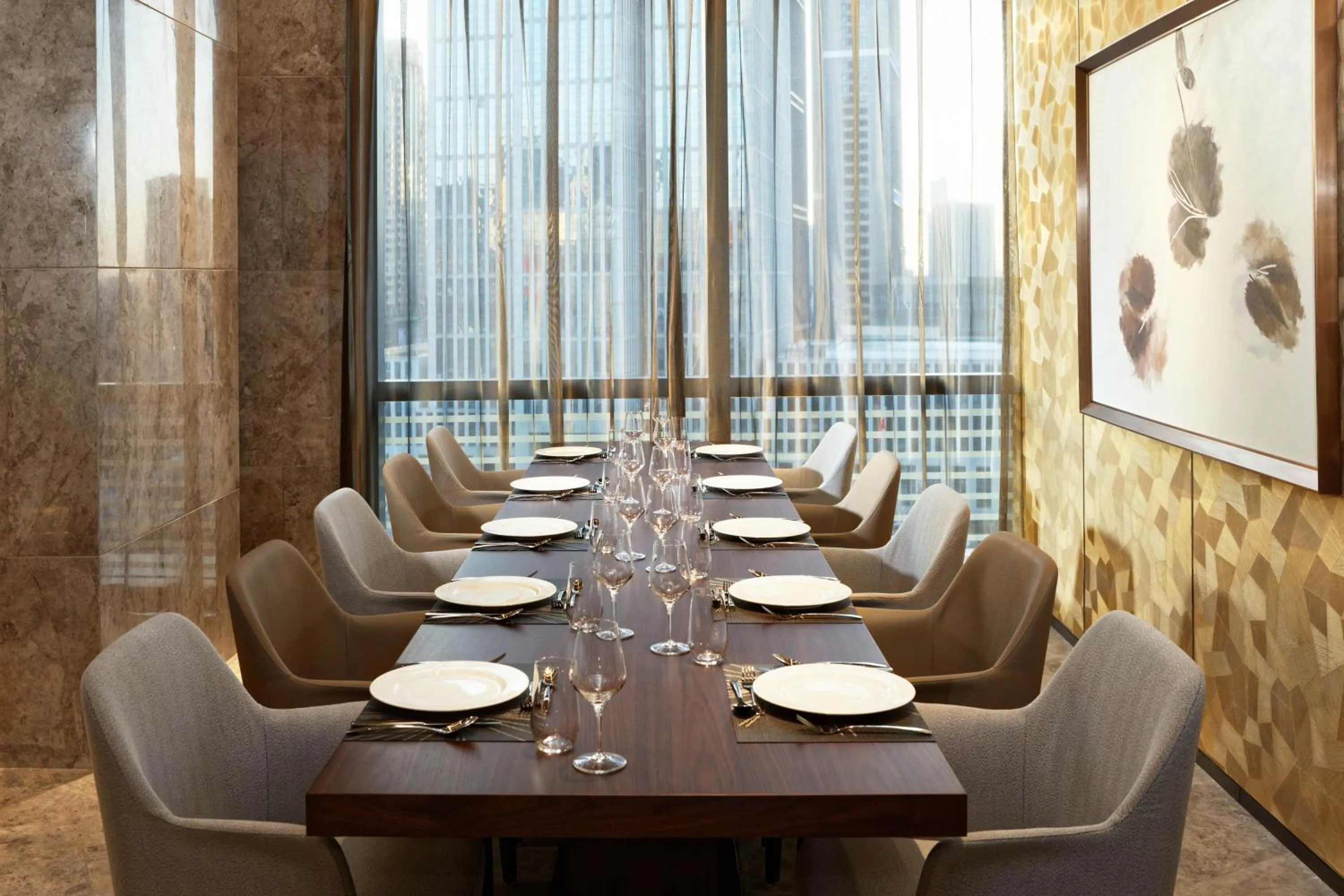 Restaurant/places to eat in Fraser Suites Dalian