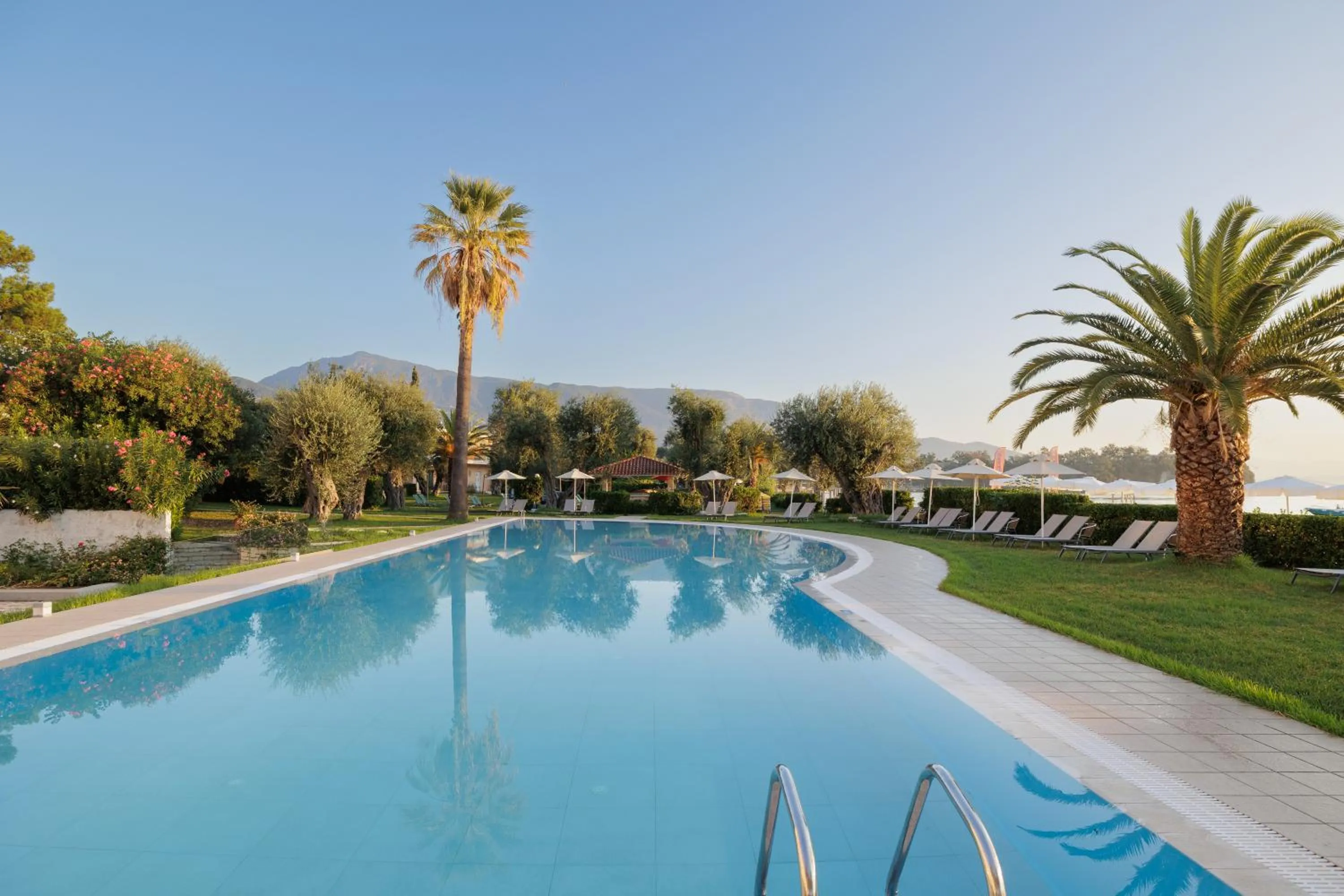 Swimming pool in Elea Beach Hotel