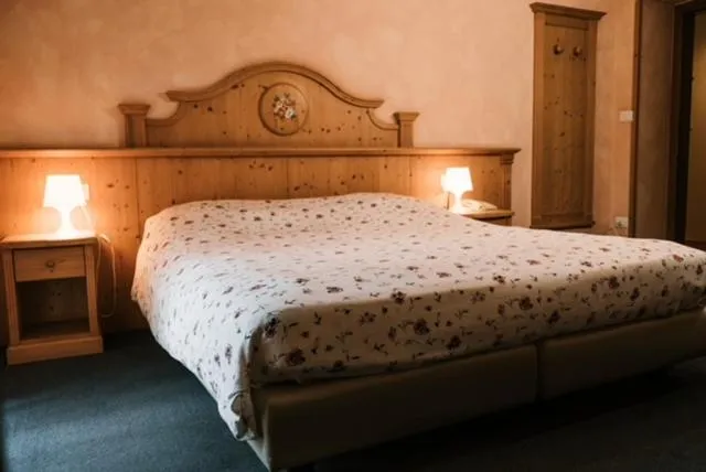 Bed in Hotel Primiero