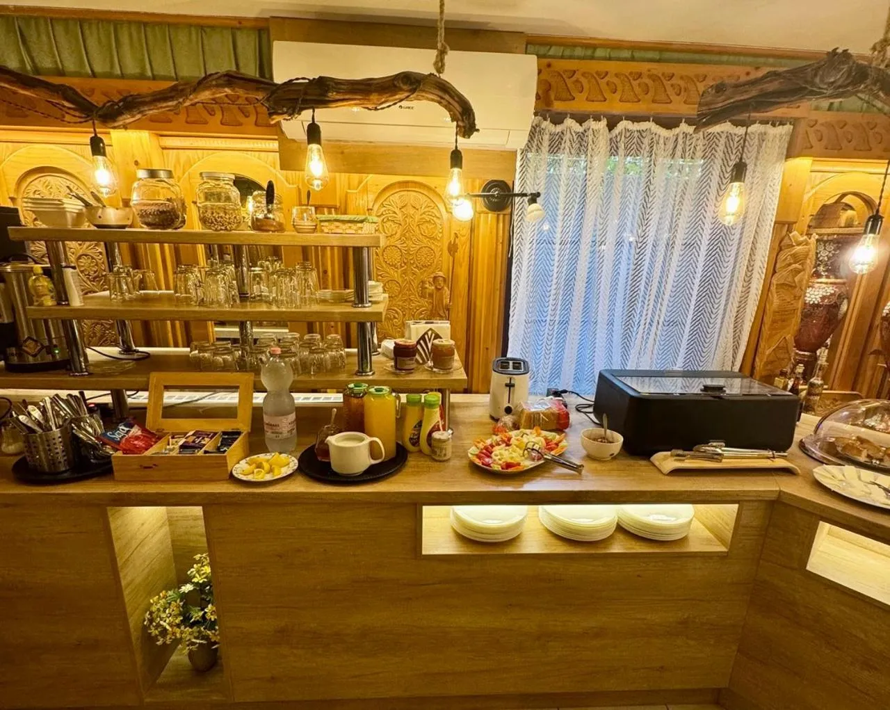 Fészek Fogadó - Pension Nest