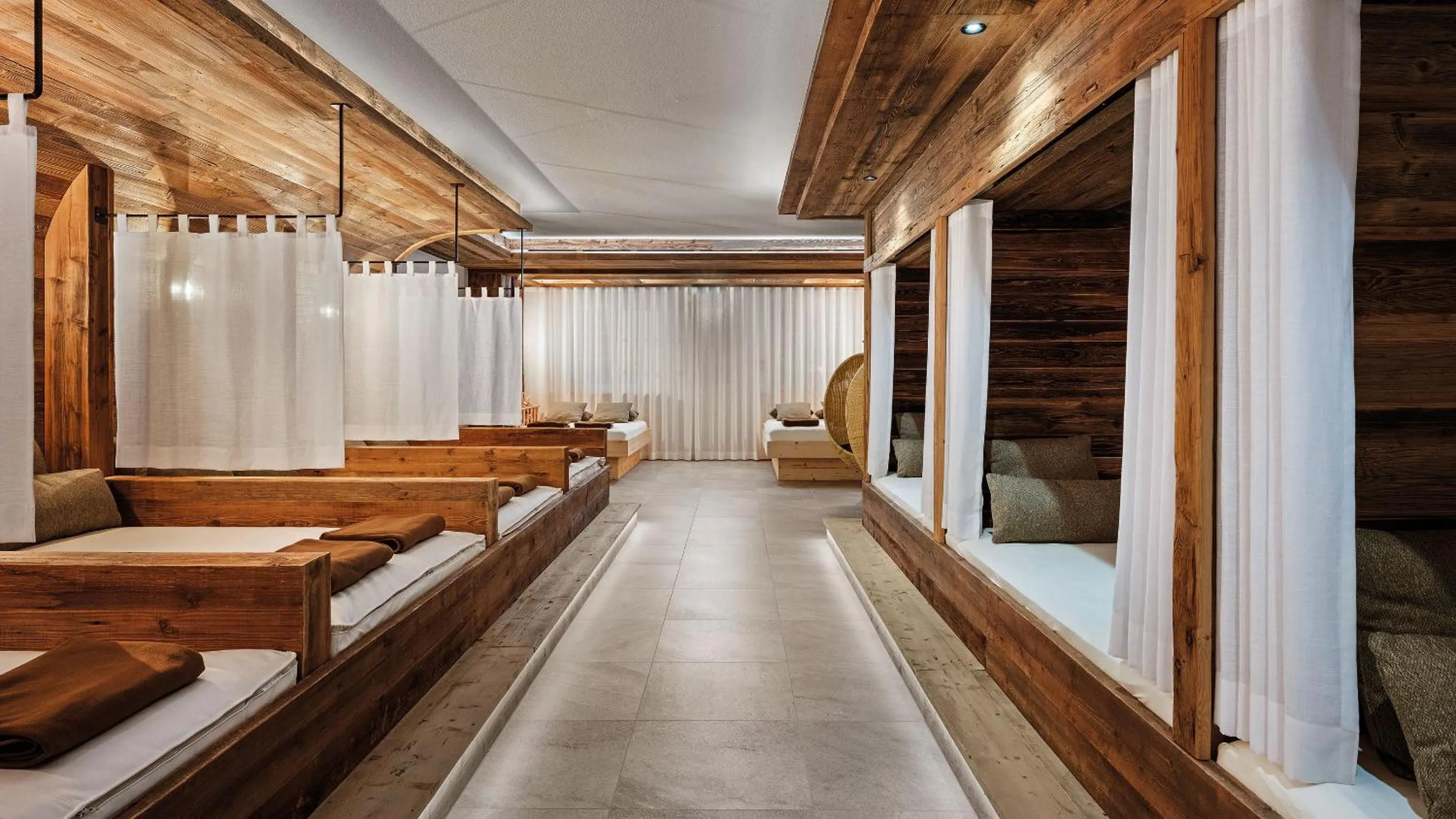 Spa and wellness centre/facilities, Bed in ADLER HÄUSERN Gourmet & Spa Hotel