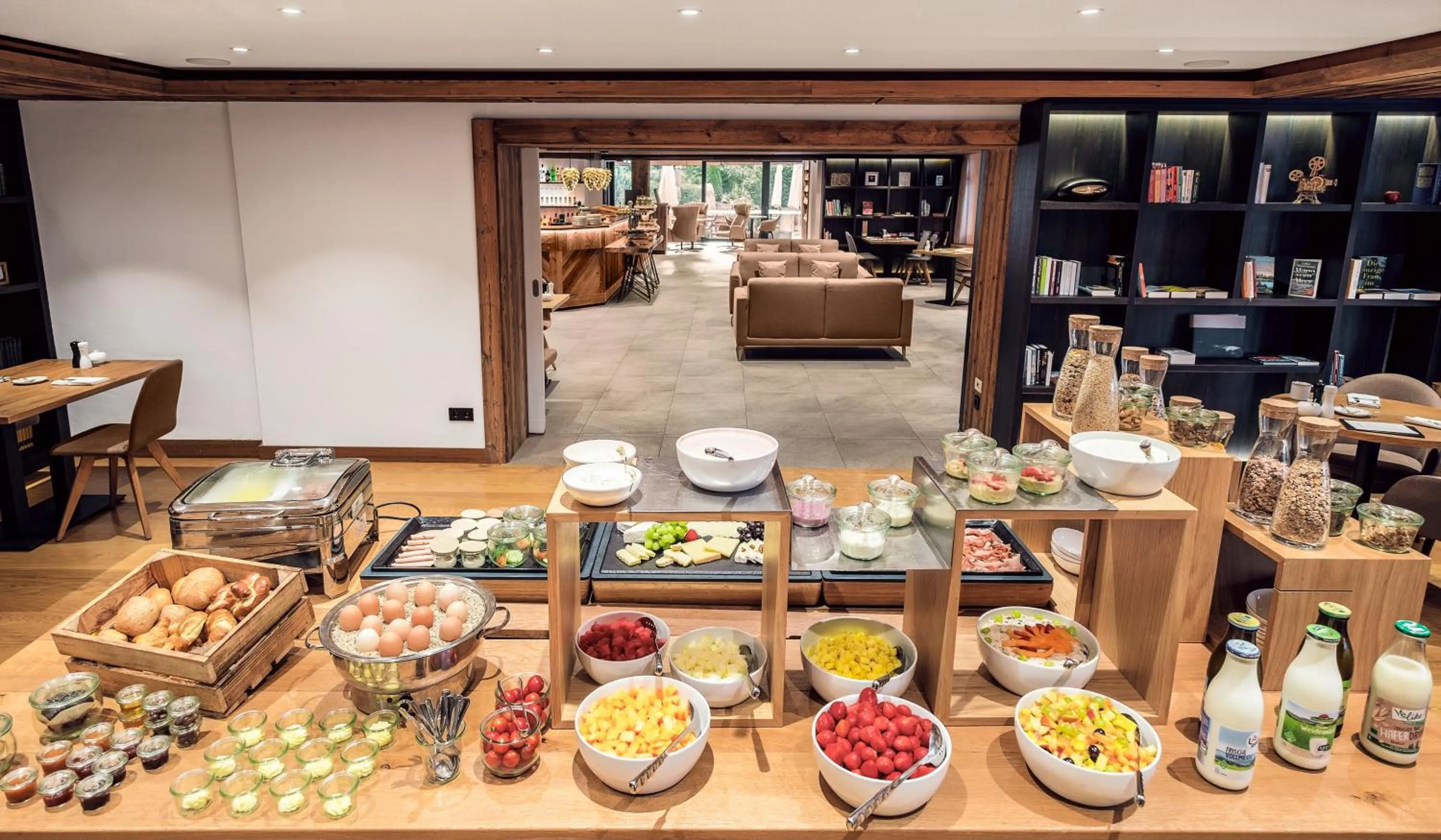 Food and drinks in ADLER HÄUSERN Gourmet & Spa Hotel