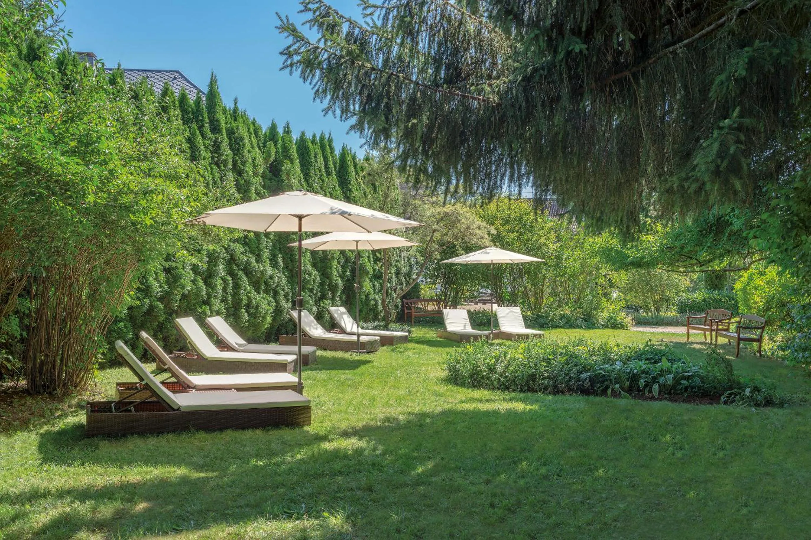 Garden in ADLER HÄUSERN Gourmet & Spa Hotel