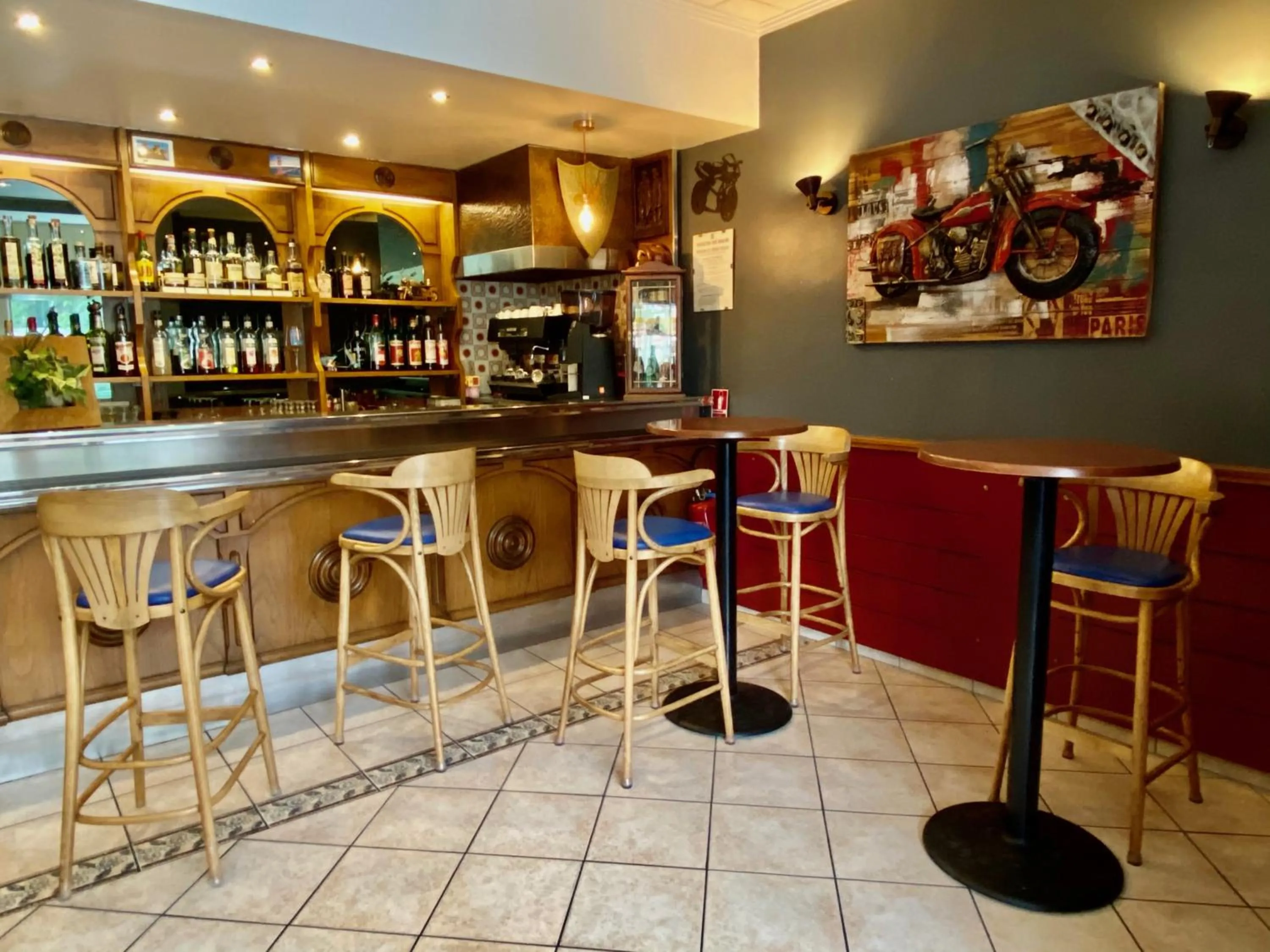 Lounge or bar in Hôtel Bel'Air