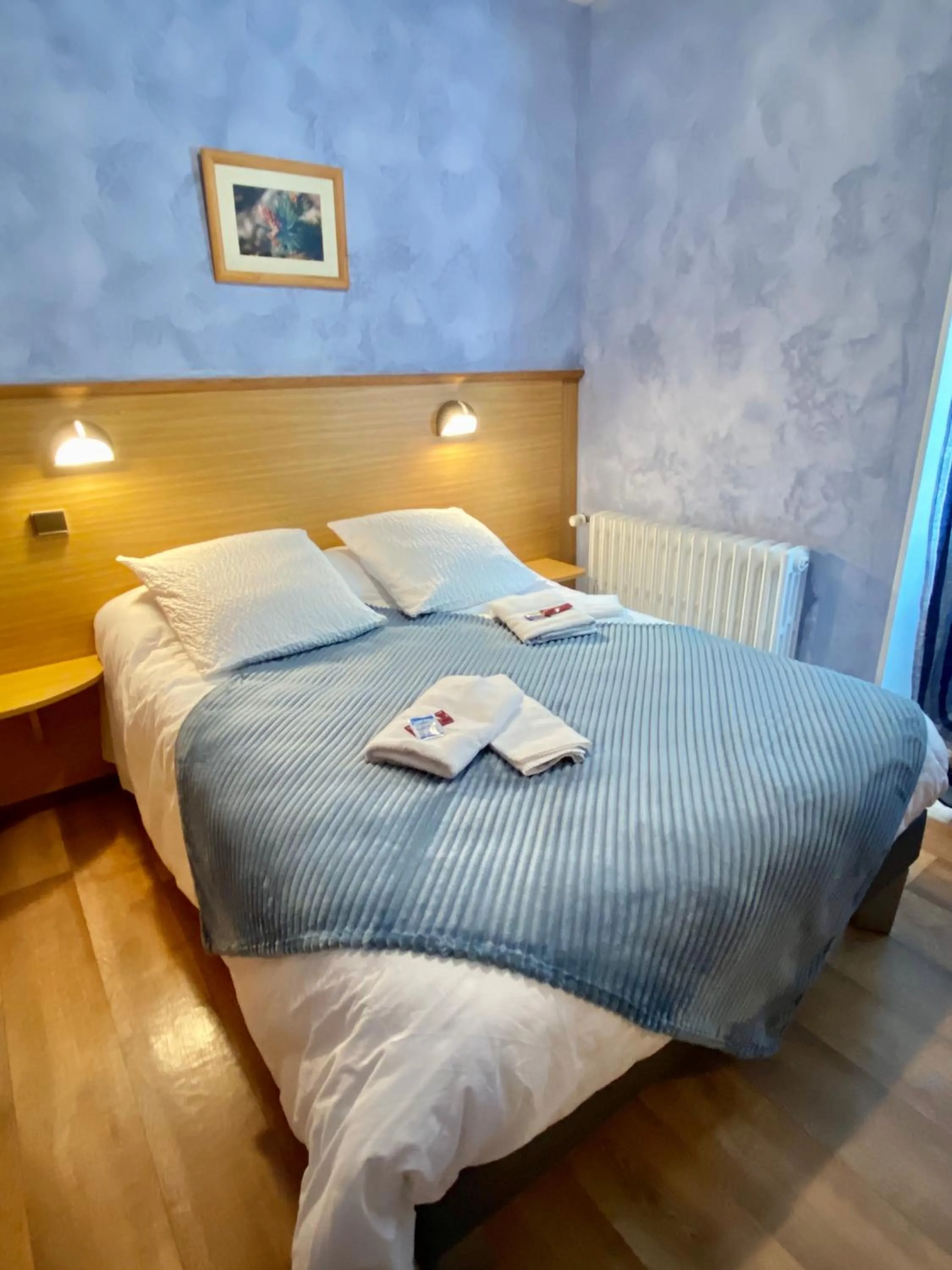 Bed in Hôtel Bel'Air