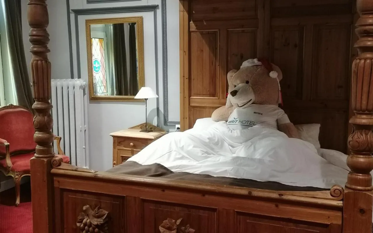 Bedroom in Brit Hotel Comtes De Champagne - Troyes Centre Historique