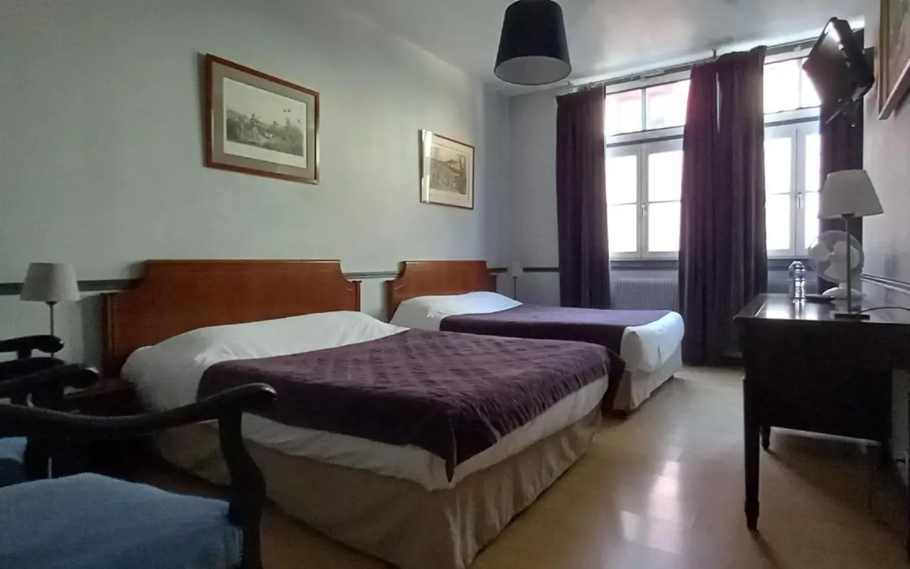 Bedroom, Bed in Brit Hotel Comtes De Champagne - Troyes Centre Historique