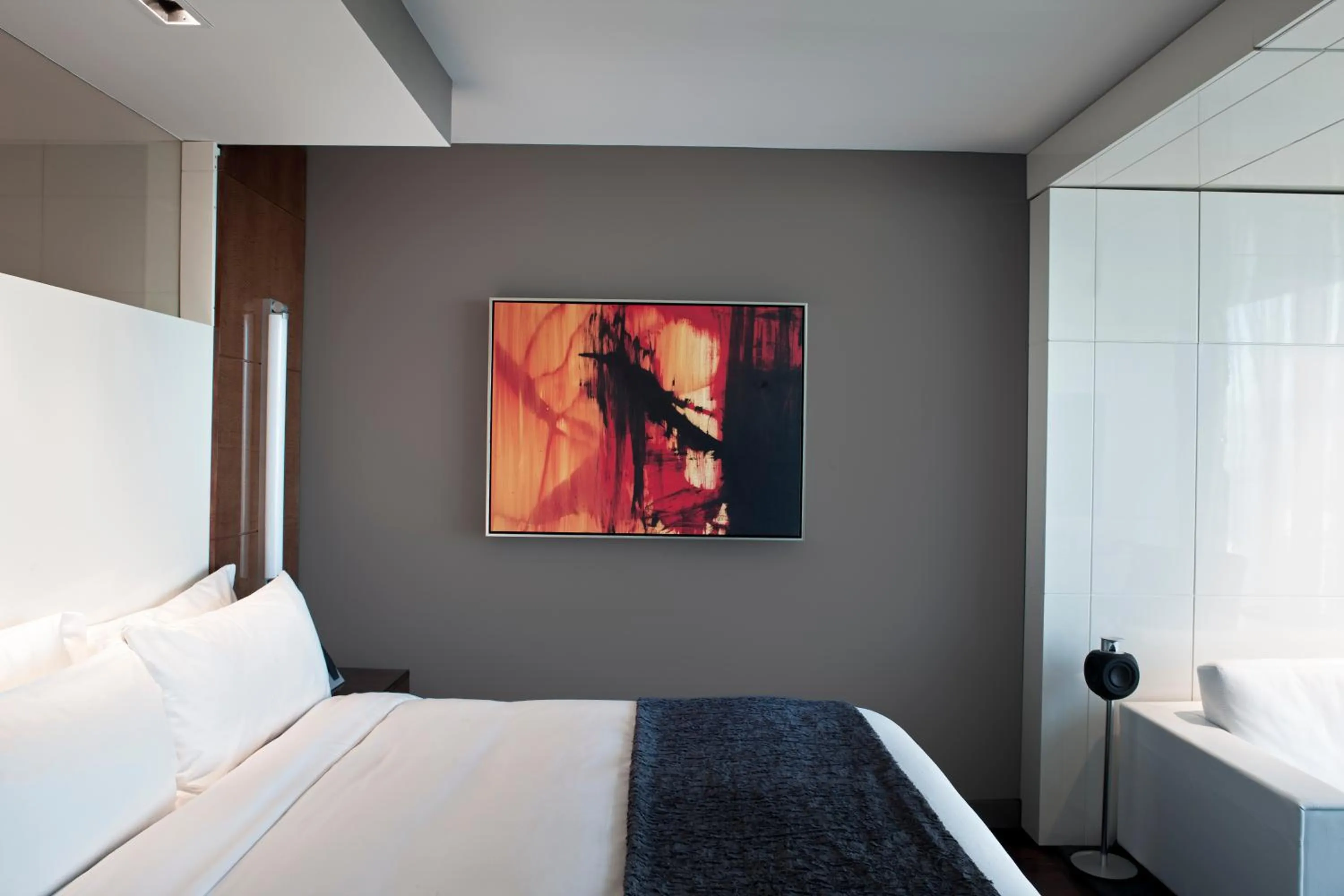 Bedroom, Bed in Hotel Beaux Arts, Autograph Collection