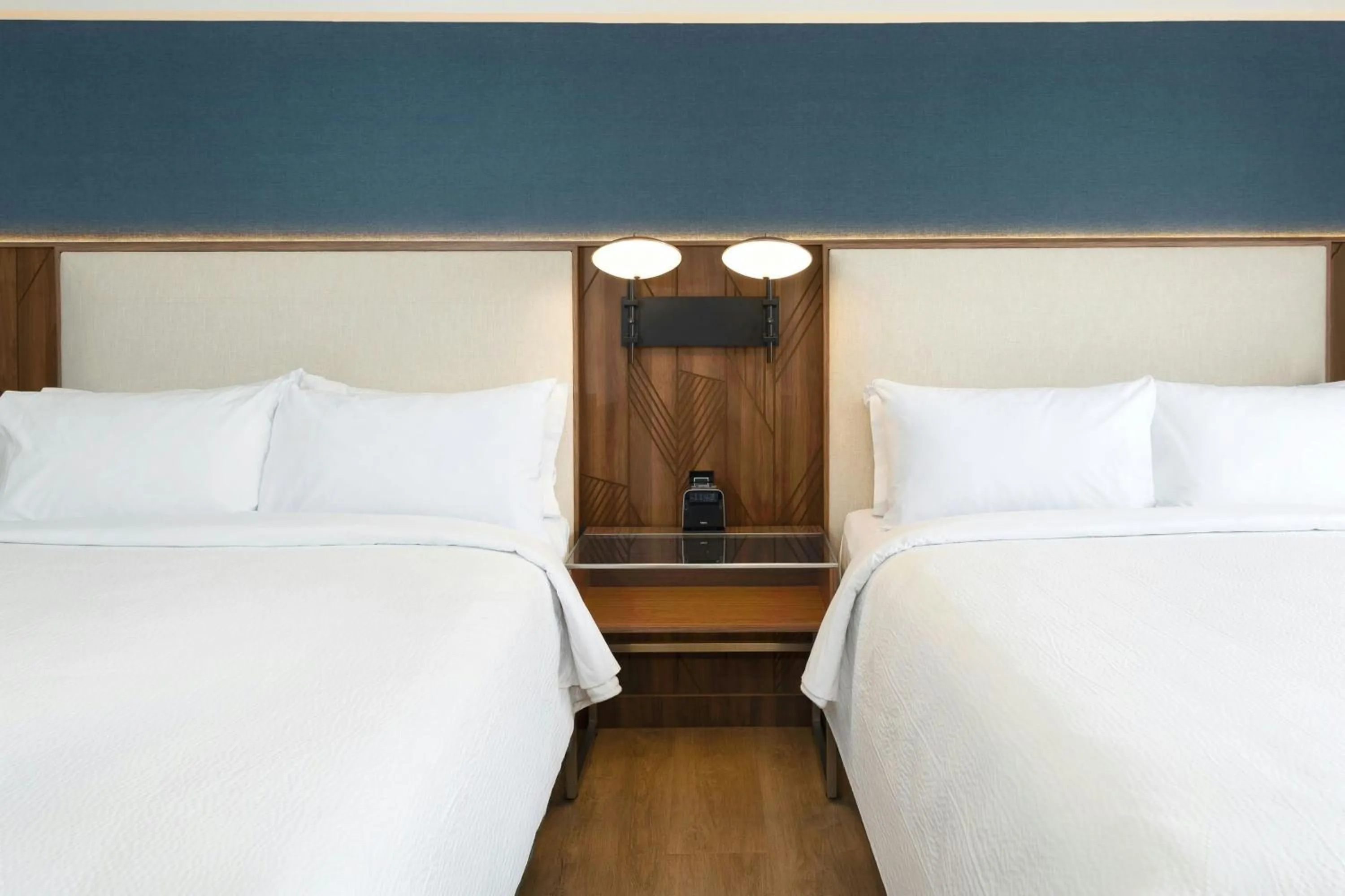 Photo of the whole room, Bed in Courtyard by Marriott Puebla Las Animas