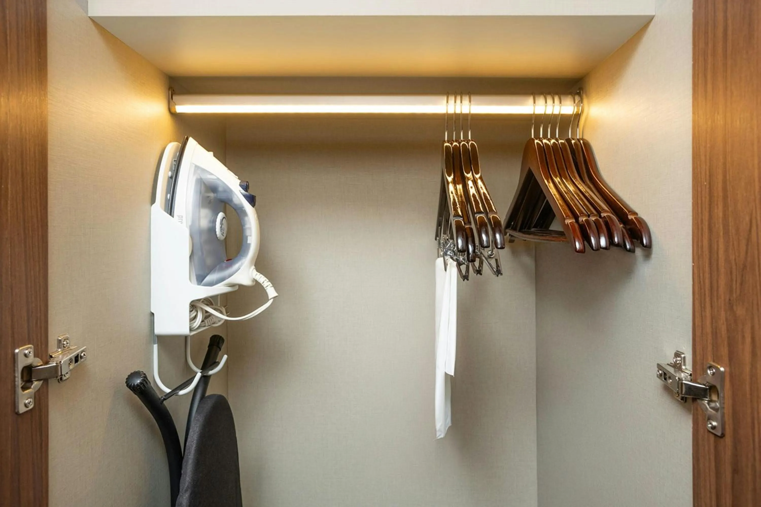 Photo of the whole room in Courtyard by Marriott Puebla Las Animas