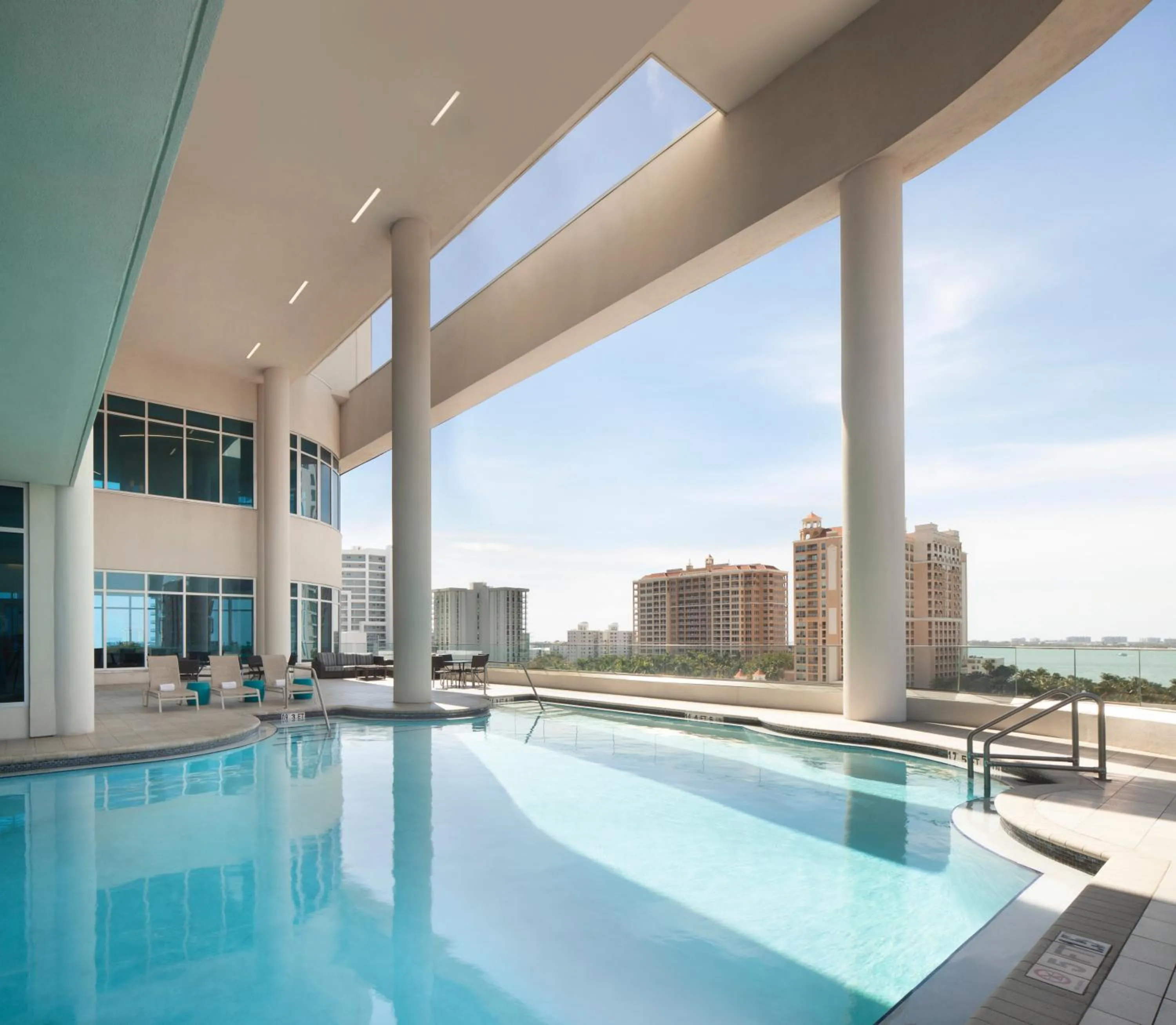 Day in Embassy Suites By Hilton Sarasota