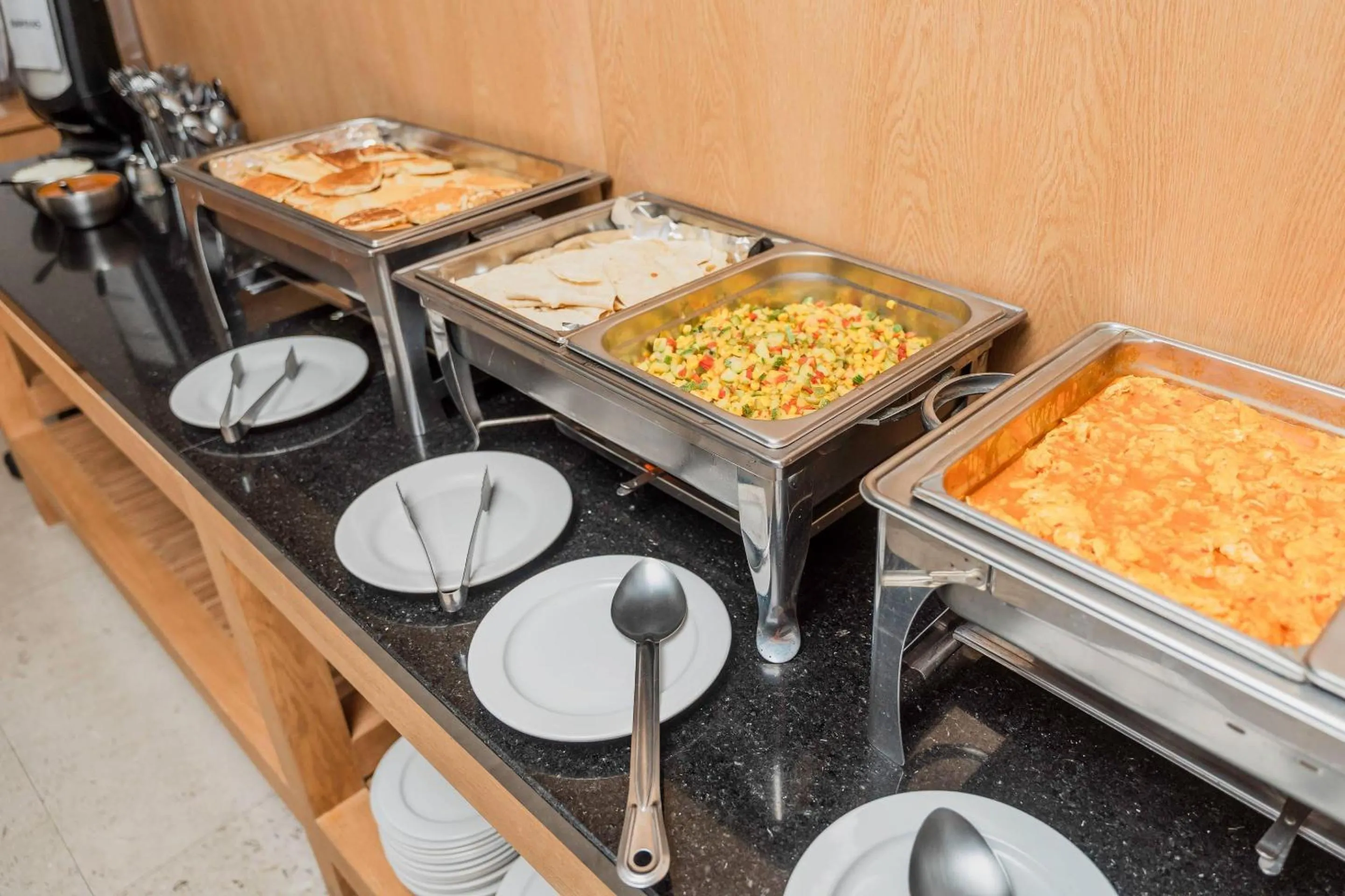 Breakfast in Comfort Inn Puerto Vallarta Golfside & Marina