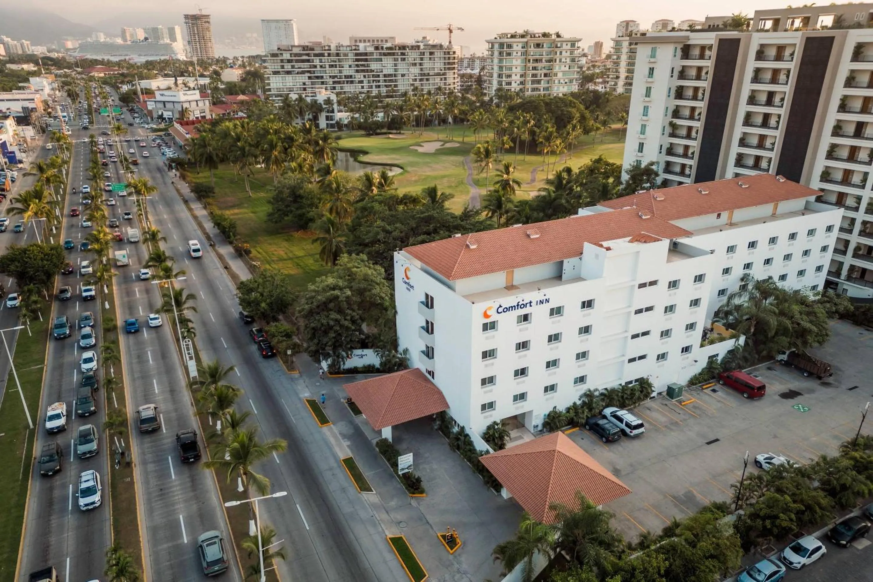 Property building in Comfort Inn Puerto Vallarta Golfside & Marina