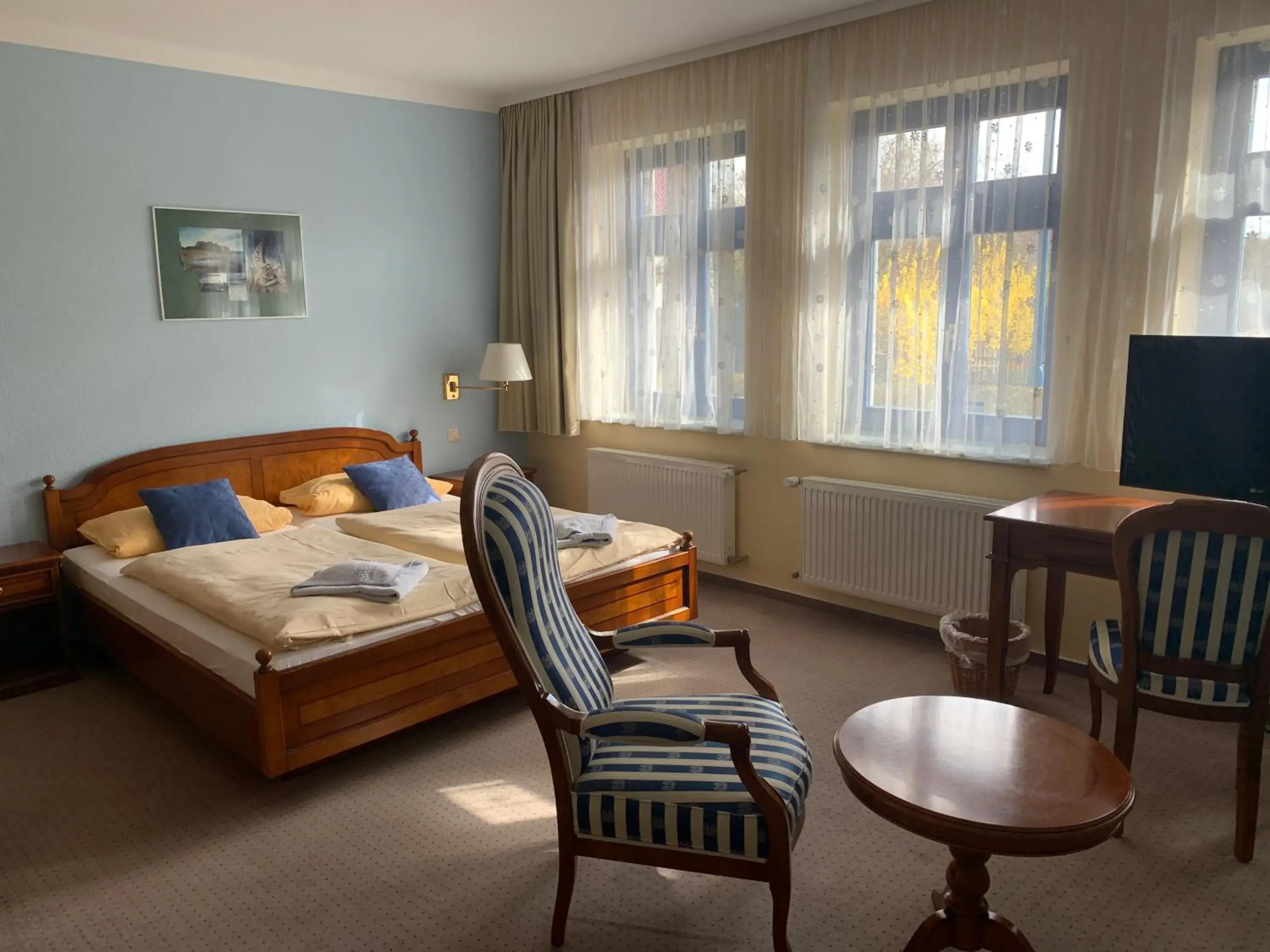 Doppelzimmer Komfort - single occupancy in Ryck-Hotel Garni Doppelzimmer Komfort - single occupancy in Ryck-Hotel Garni