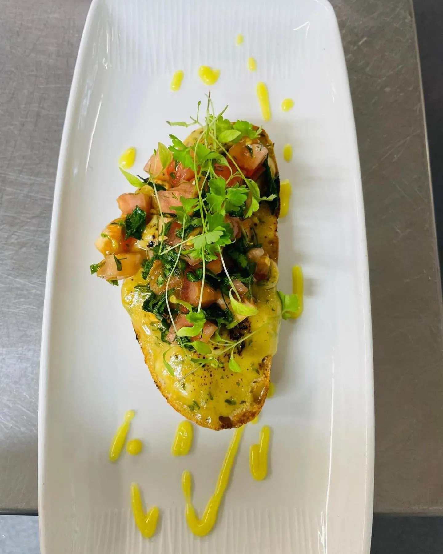 Restaurant/places to eat in Half Moon Inn