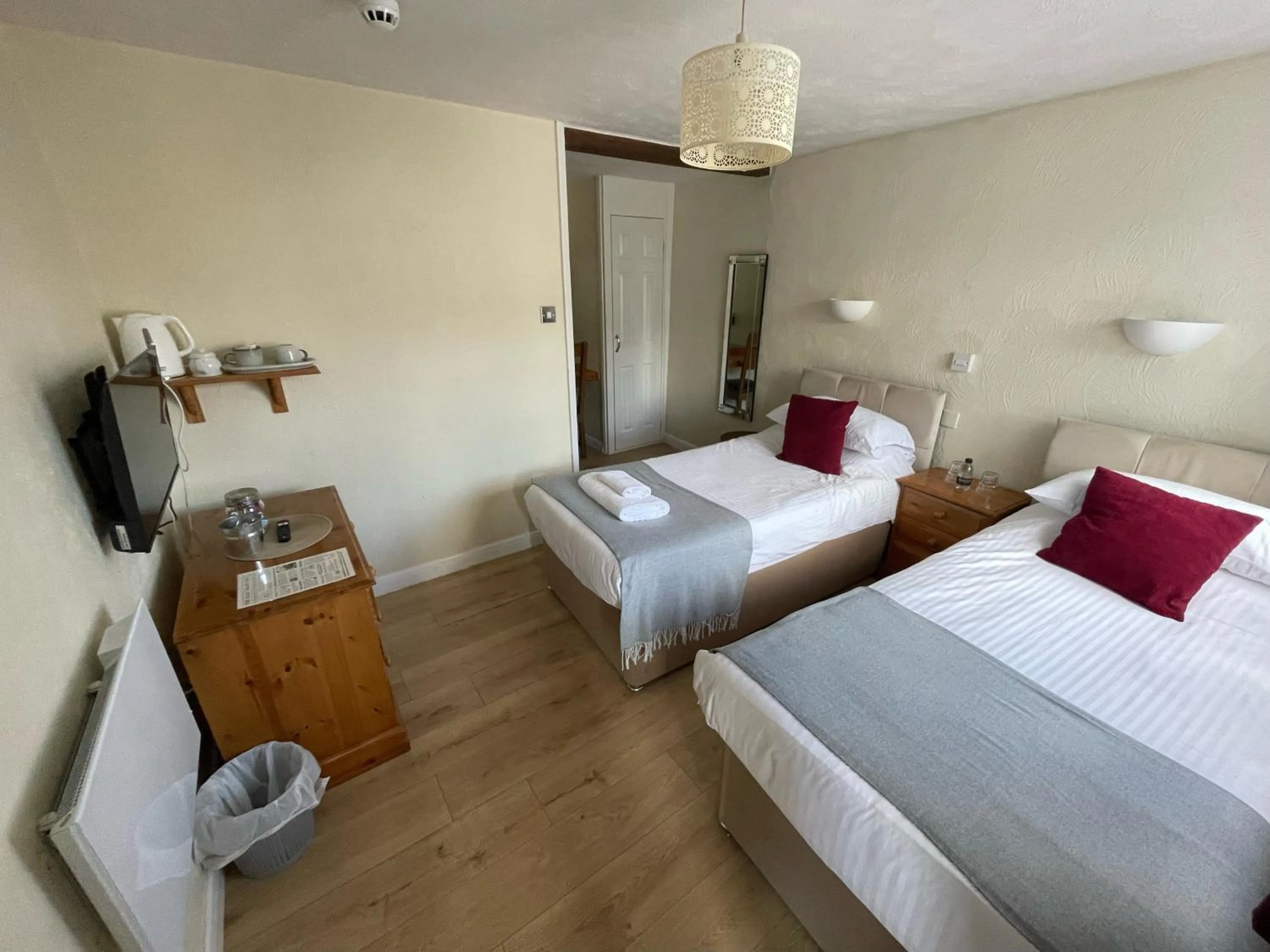 Bed in Half Moon Inn