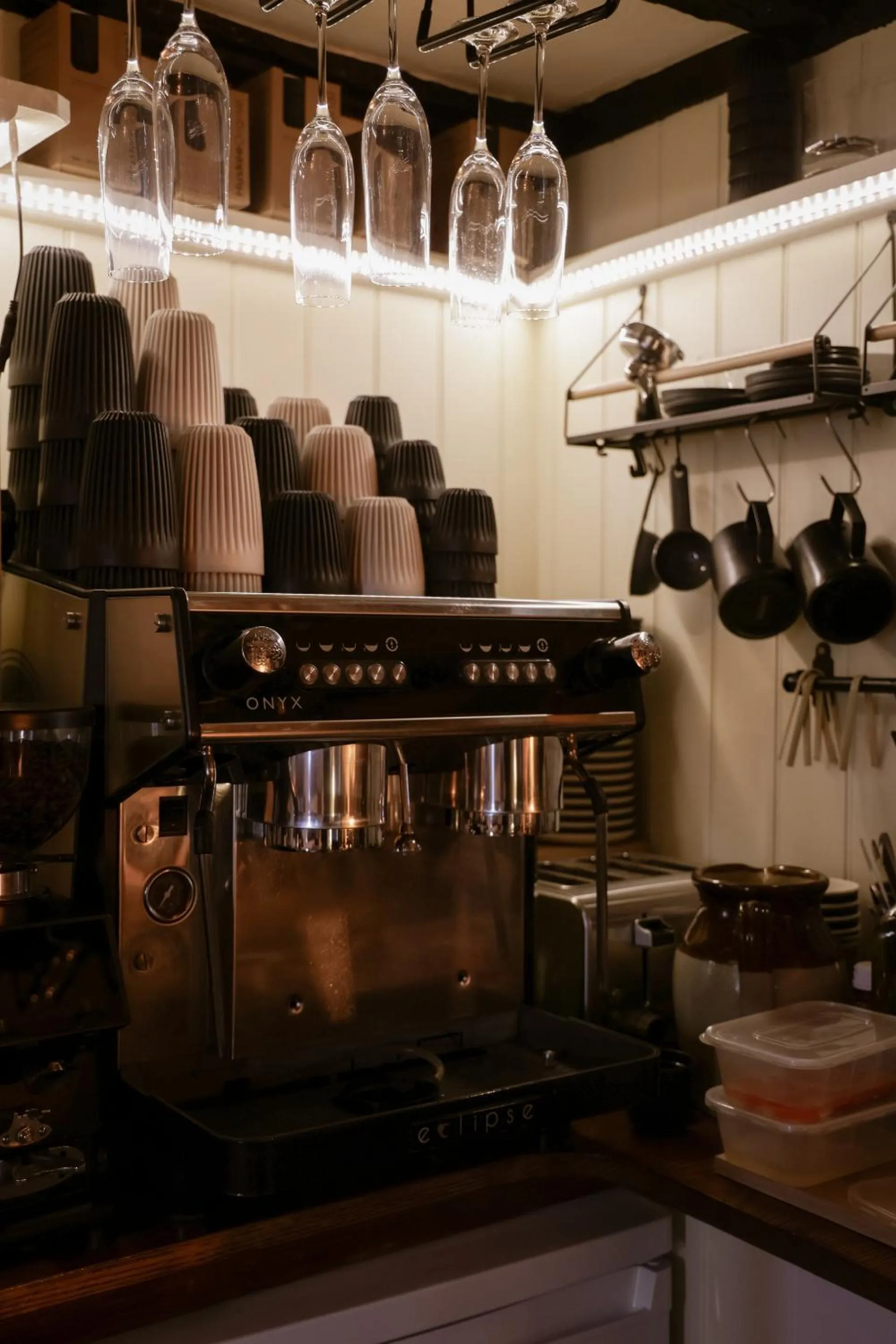 Lounge or bar in The Half Moon Inn