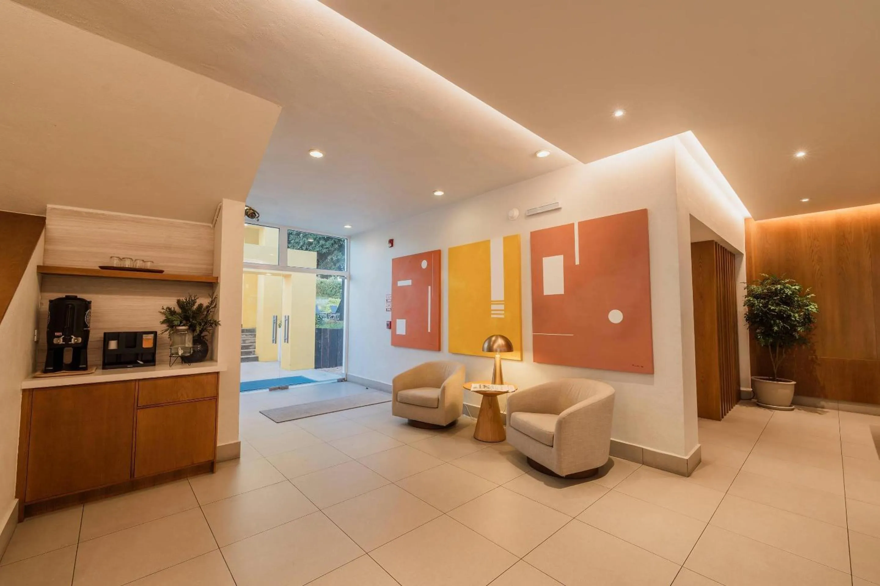 Breakfast in Comfort Inn Monterrey Valle