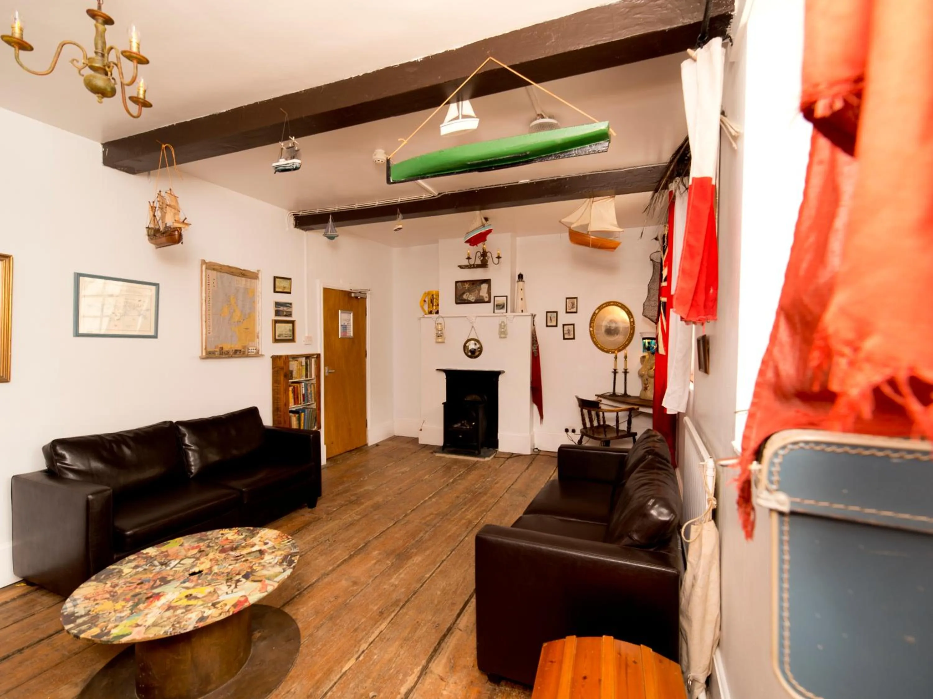 Seating area in YHA Boggle Hole