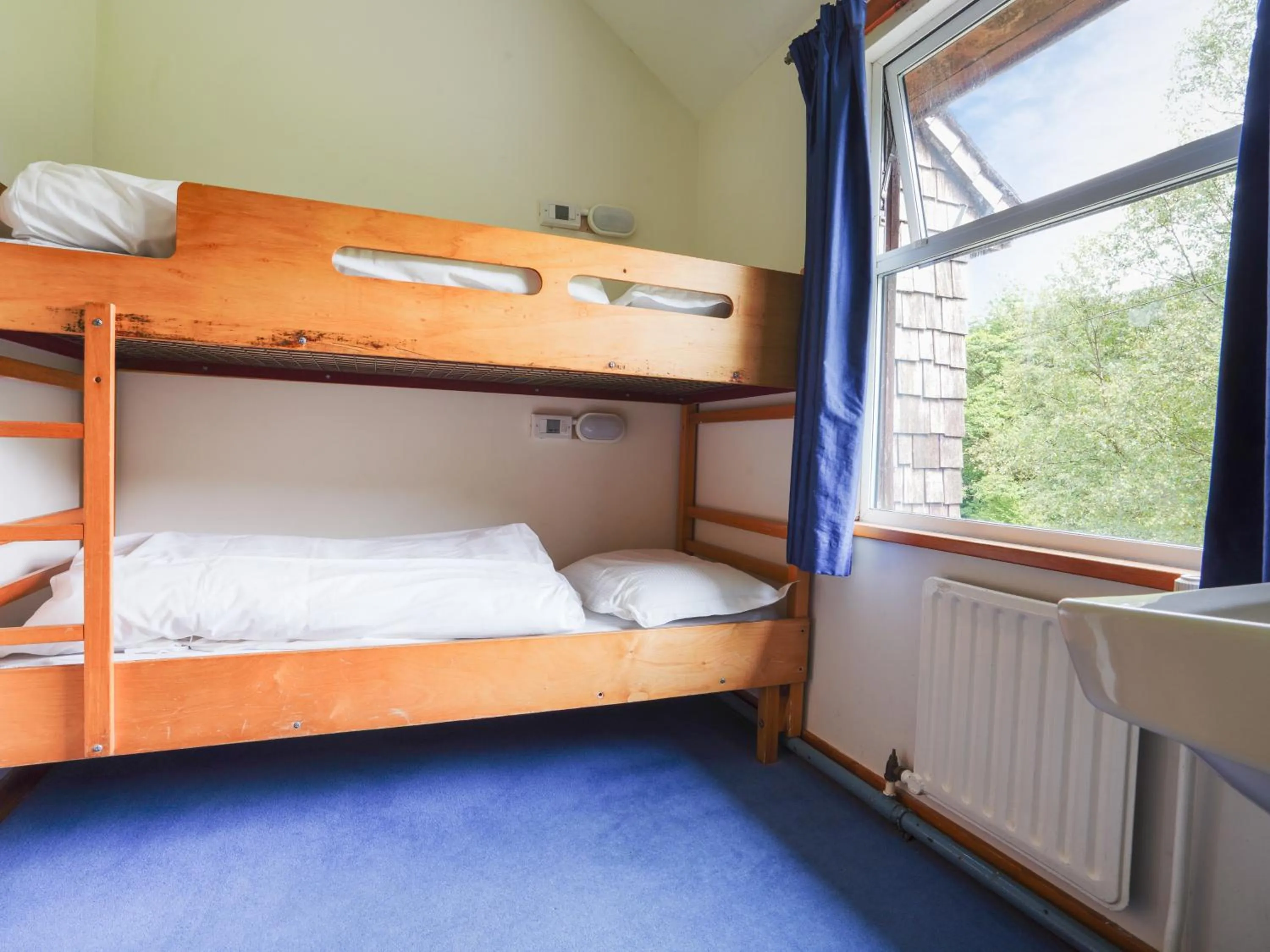 Bedroom, Bed in YHA Borrowdale
