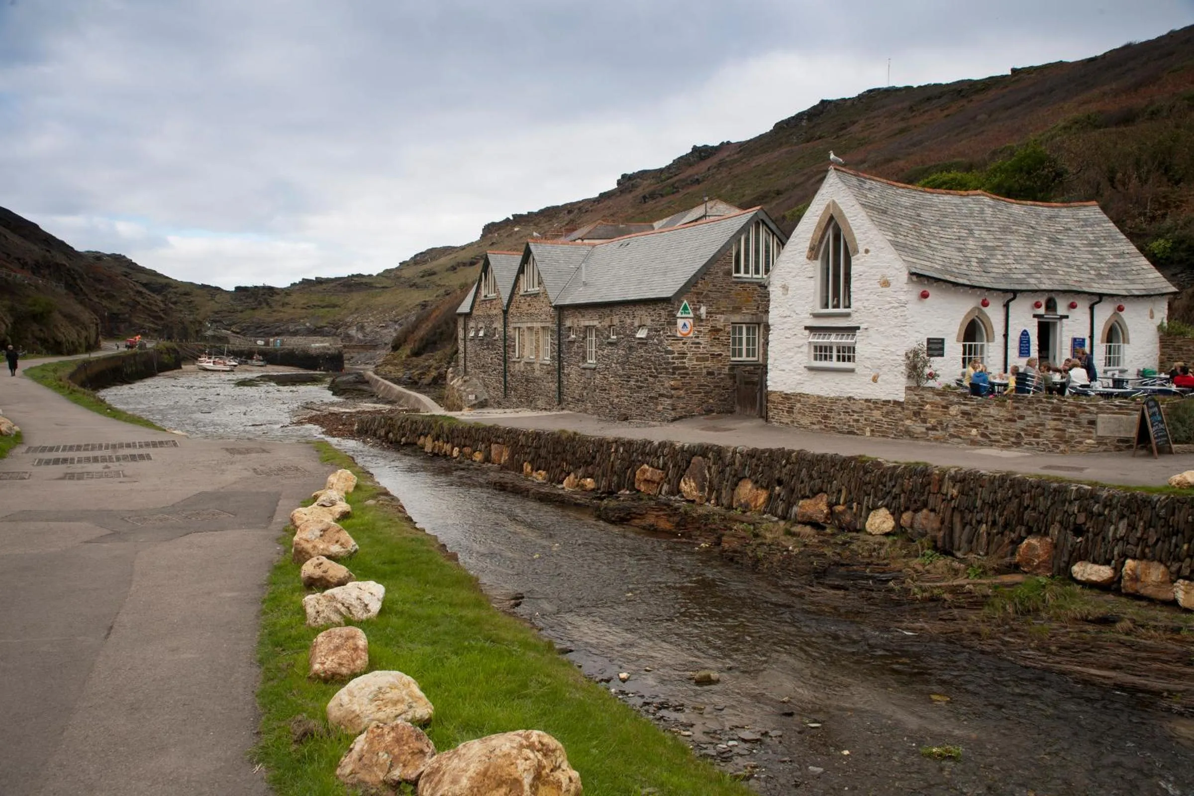 Natural landscape in YHA Boscastle