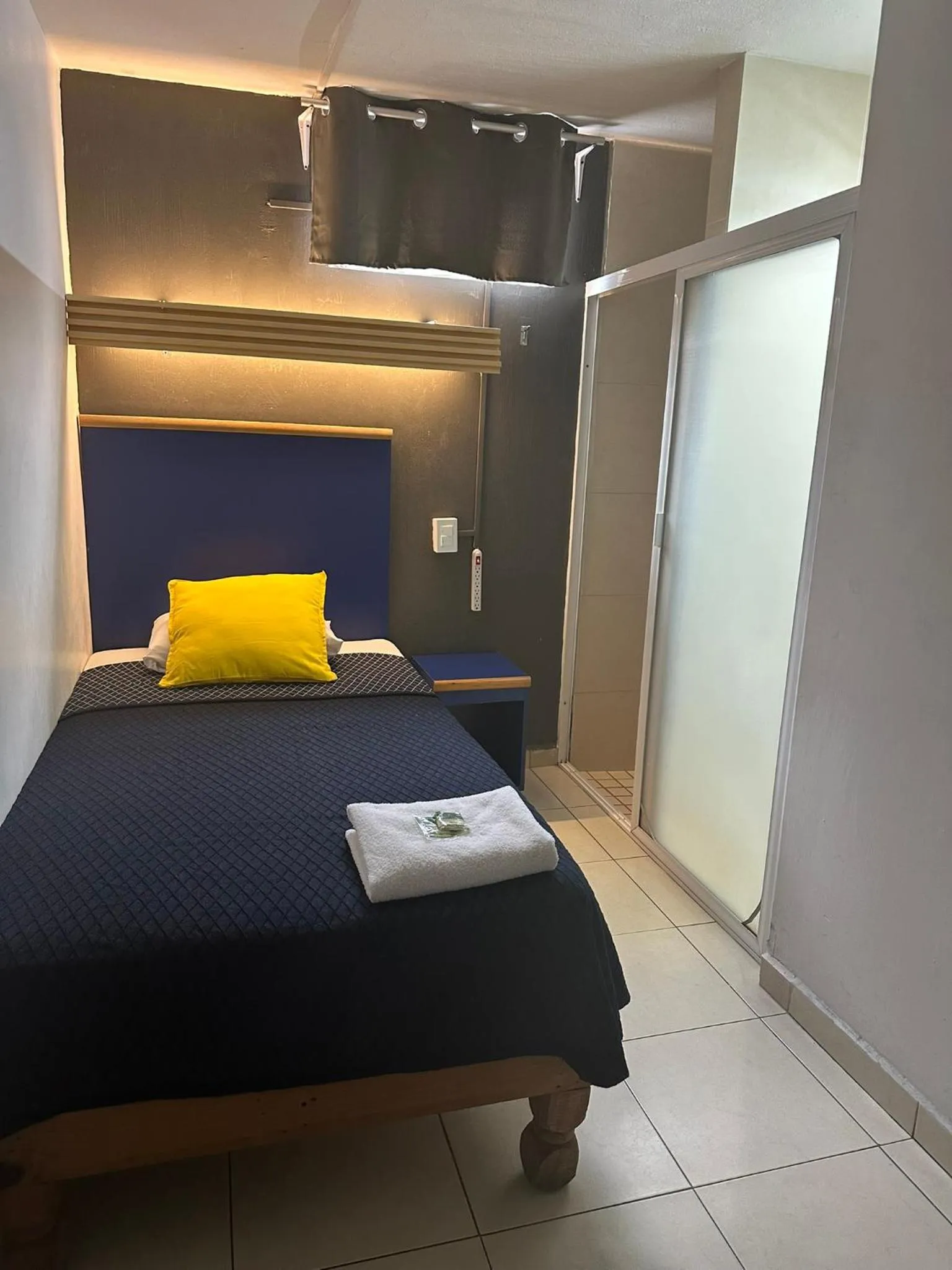 Bedroom, Bed in Vagabundo Expo Guadalajara