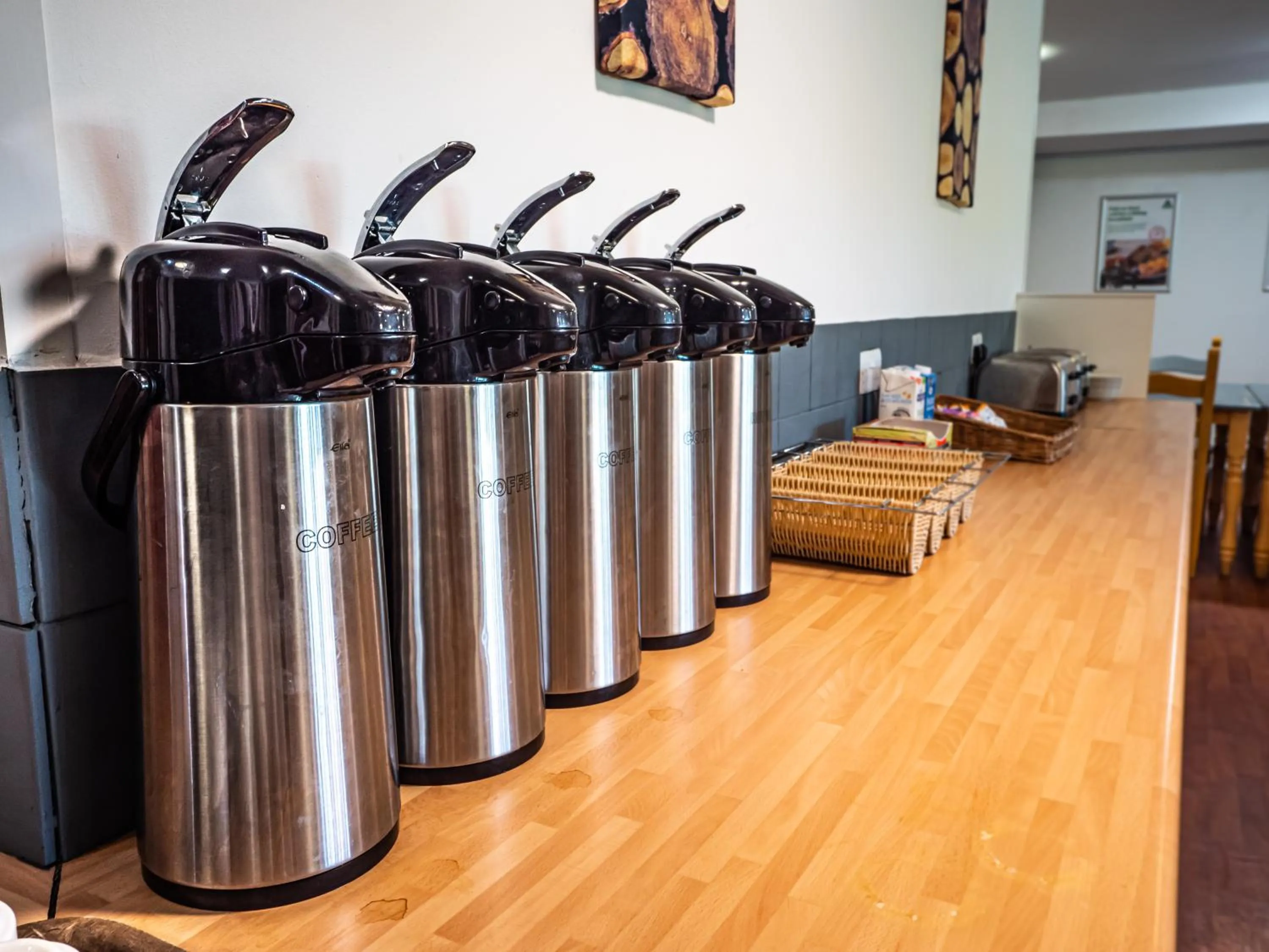 Coffee/tea facilities in YHA London Lee Valley