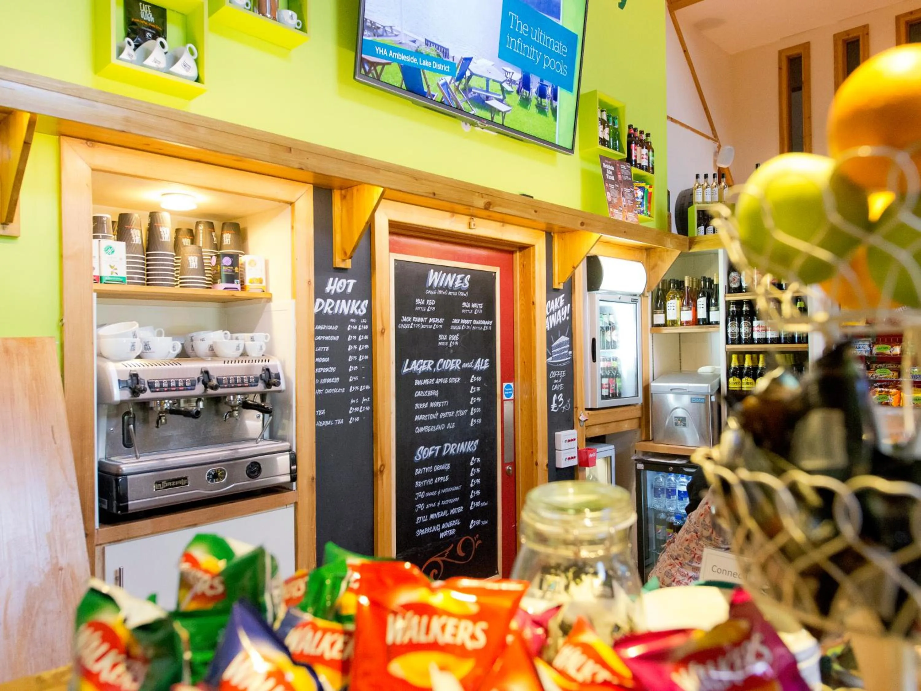 Coffee/tea facilities in YHA London Lee Valley