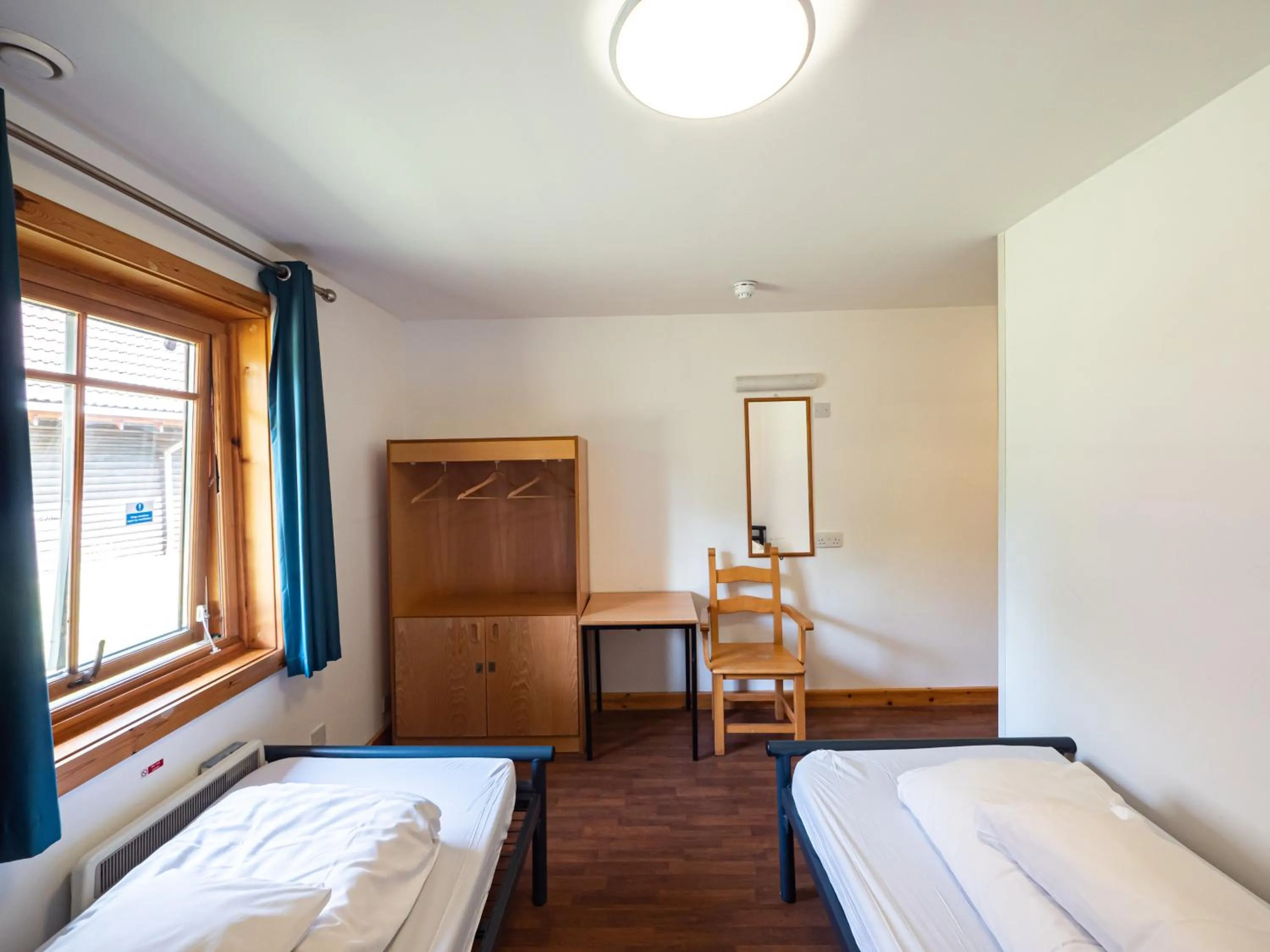 Bedroom, Bed in YHA London Lee Valley