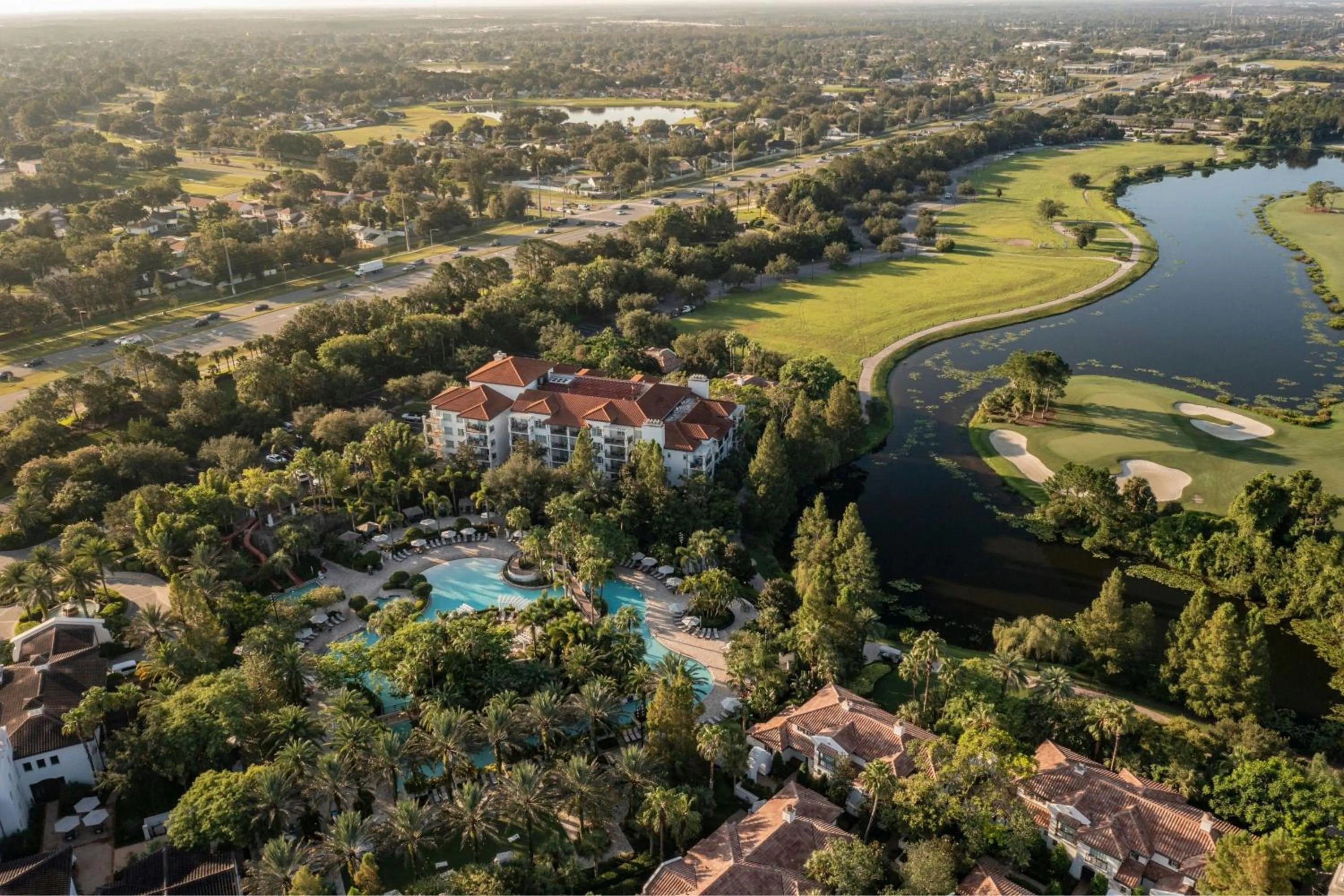 Property building in Marriott's Lakeshore Reserve