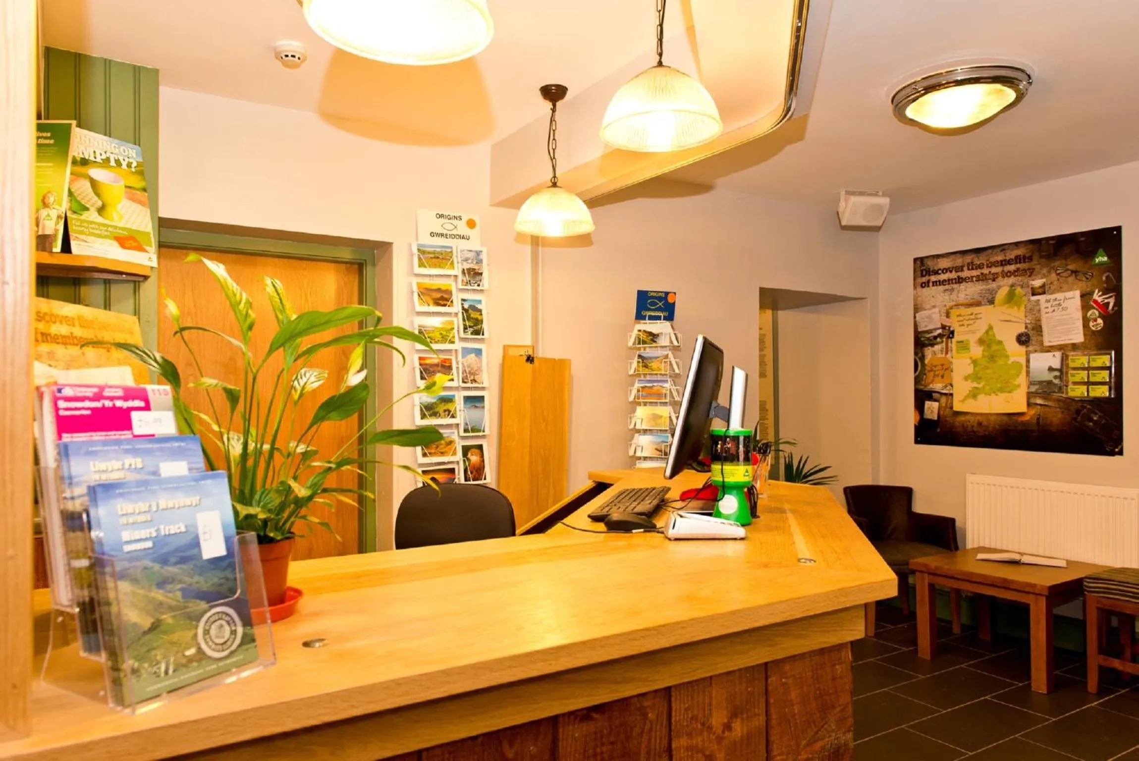Lobby or reception in YHA Snowdon Pen-y-Pass