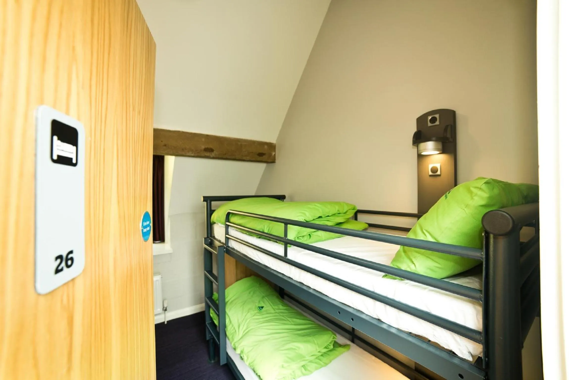 bunk bed, Bed in YHA Snowdon Pen-y-Pass