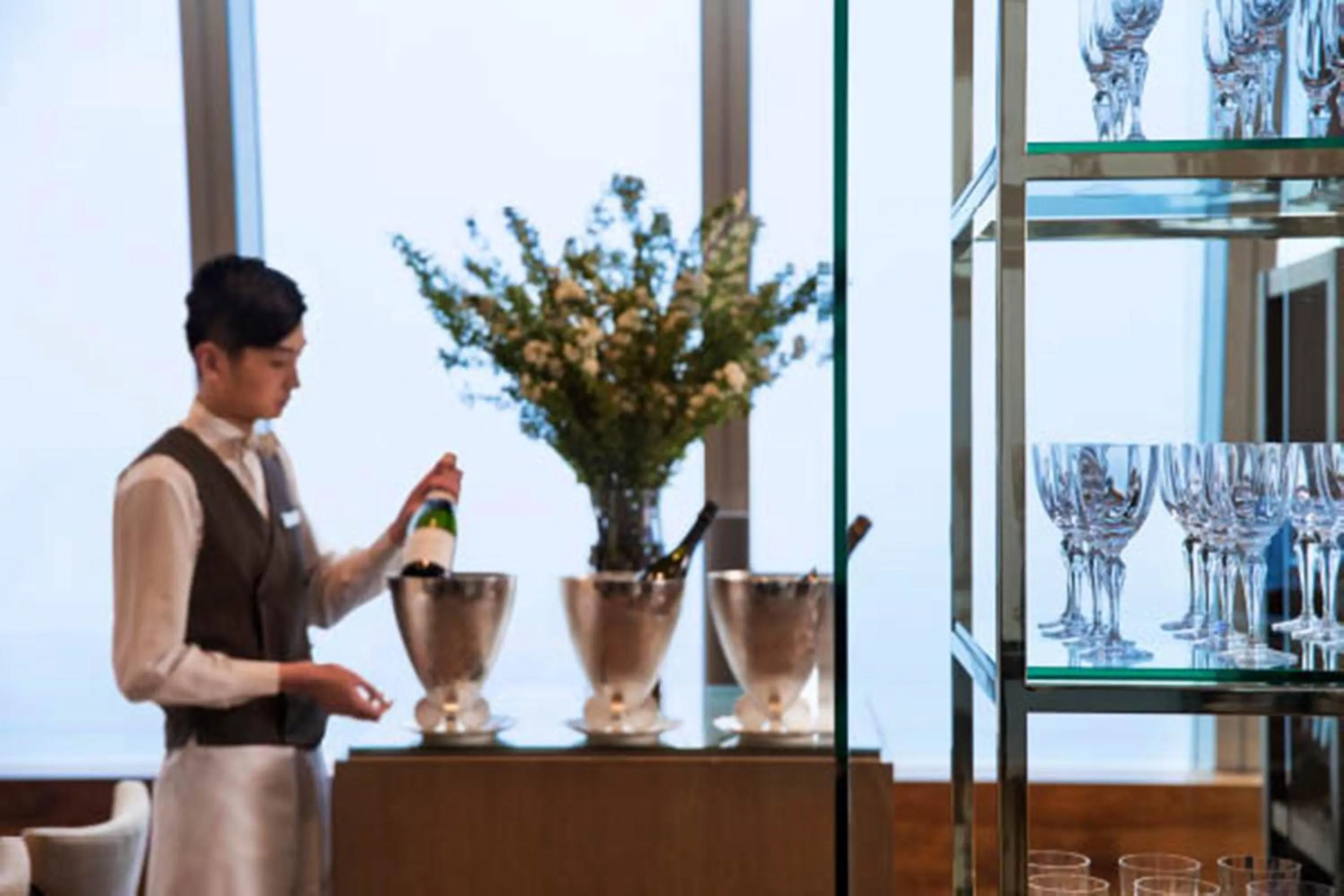 Lounge or bar in Hyatt Place Dallas/North Arlington/Grand Prairie