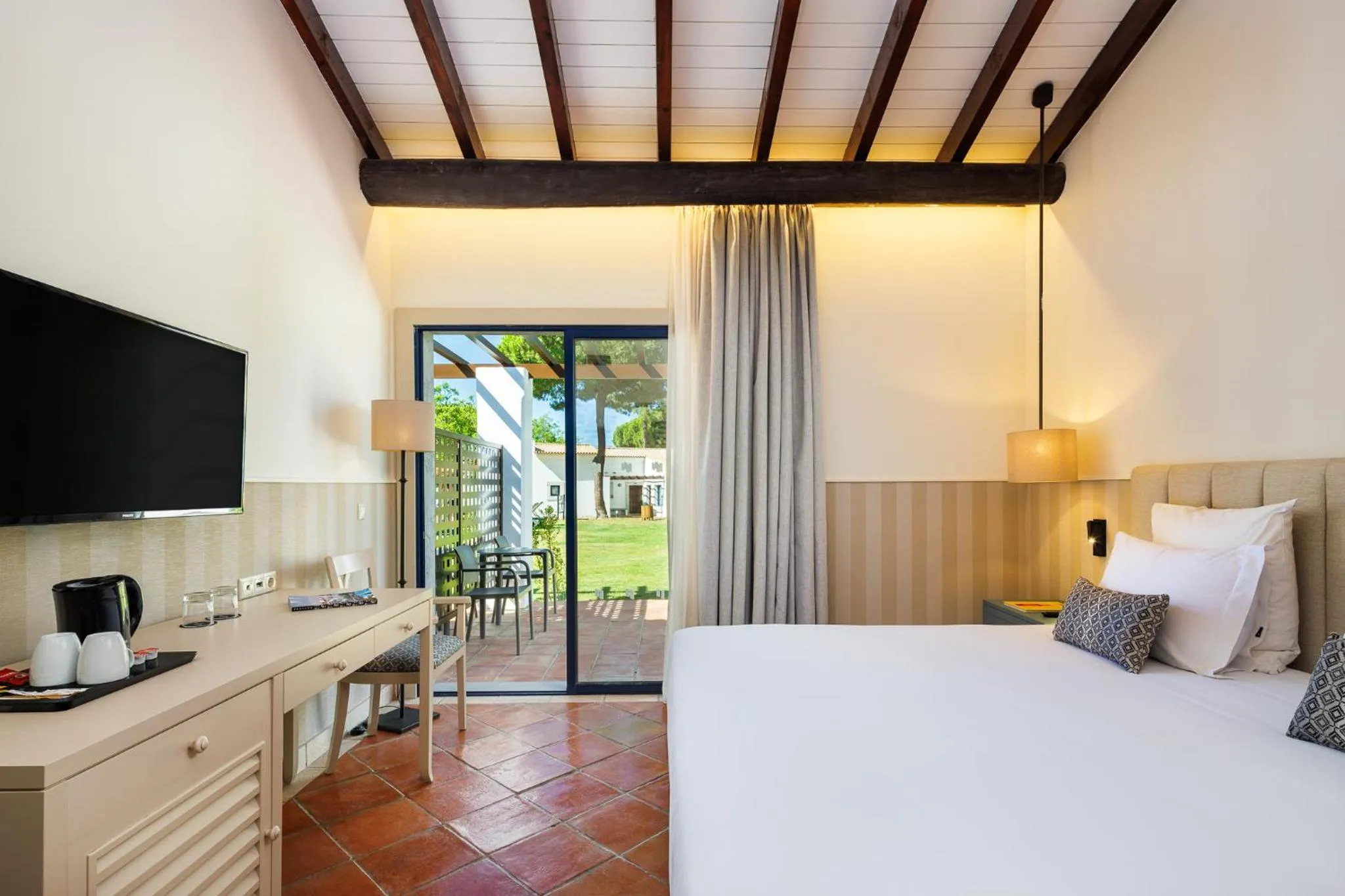 Bedroom, Bed in Pestana Vila Sol - Vilamoura Premium Golf Resort