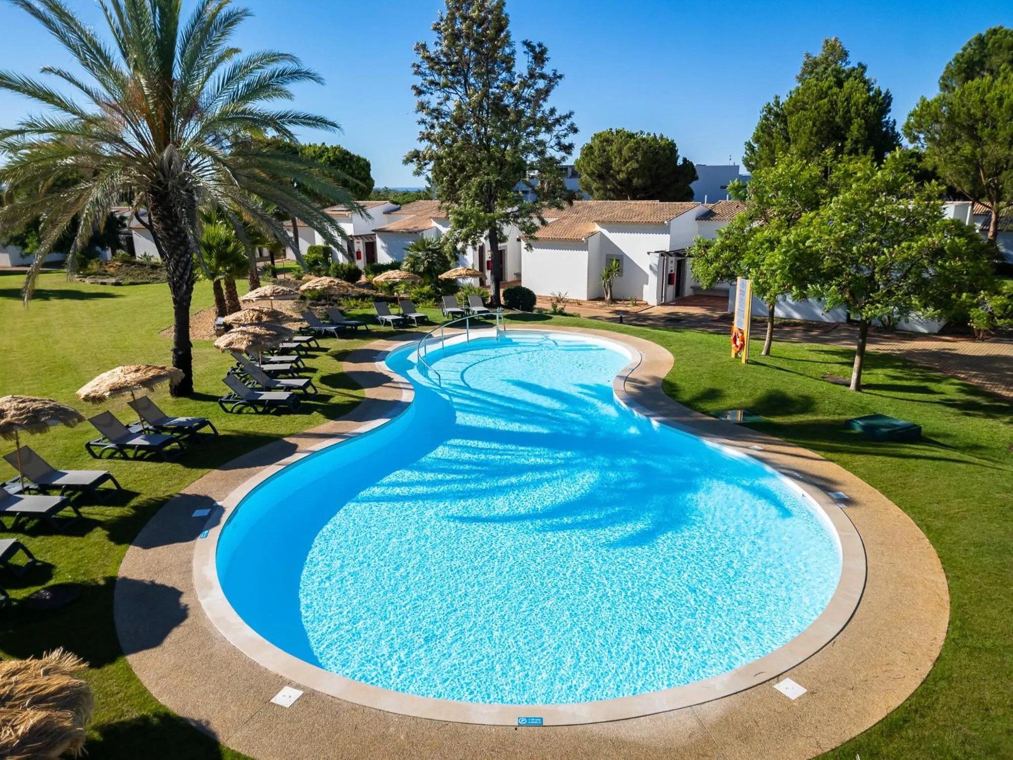 Swimming pool in Pestana Vila Sol - Vilamoura Premium Golf Resort