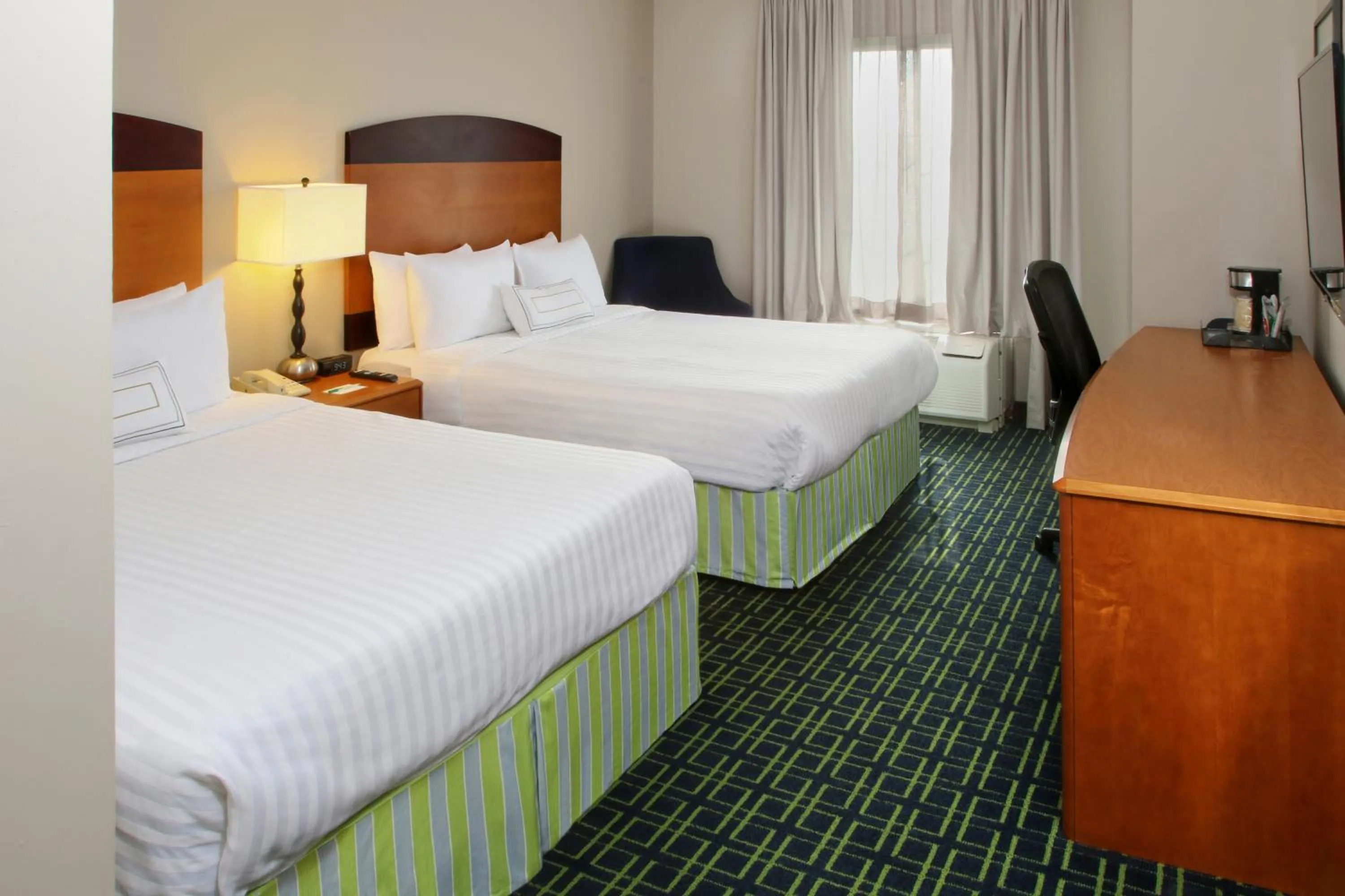 Bed in Wyndham Garden Monterrey Aeropuerto