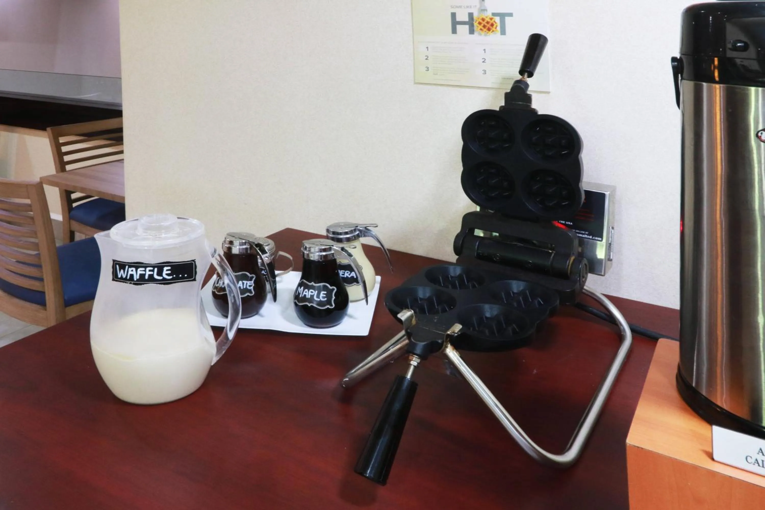 Restaurant/places to eat in Wyndham Garden Monterrey Aeropuerto