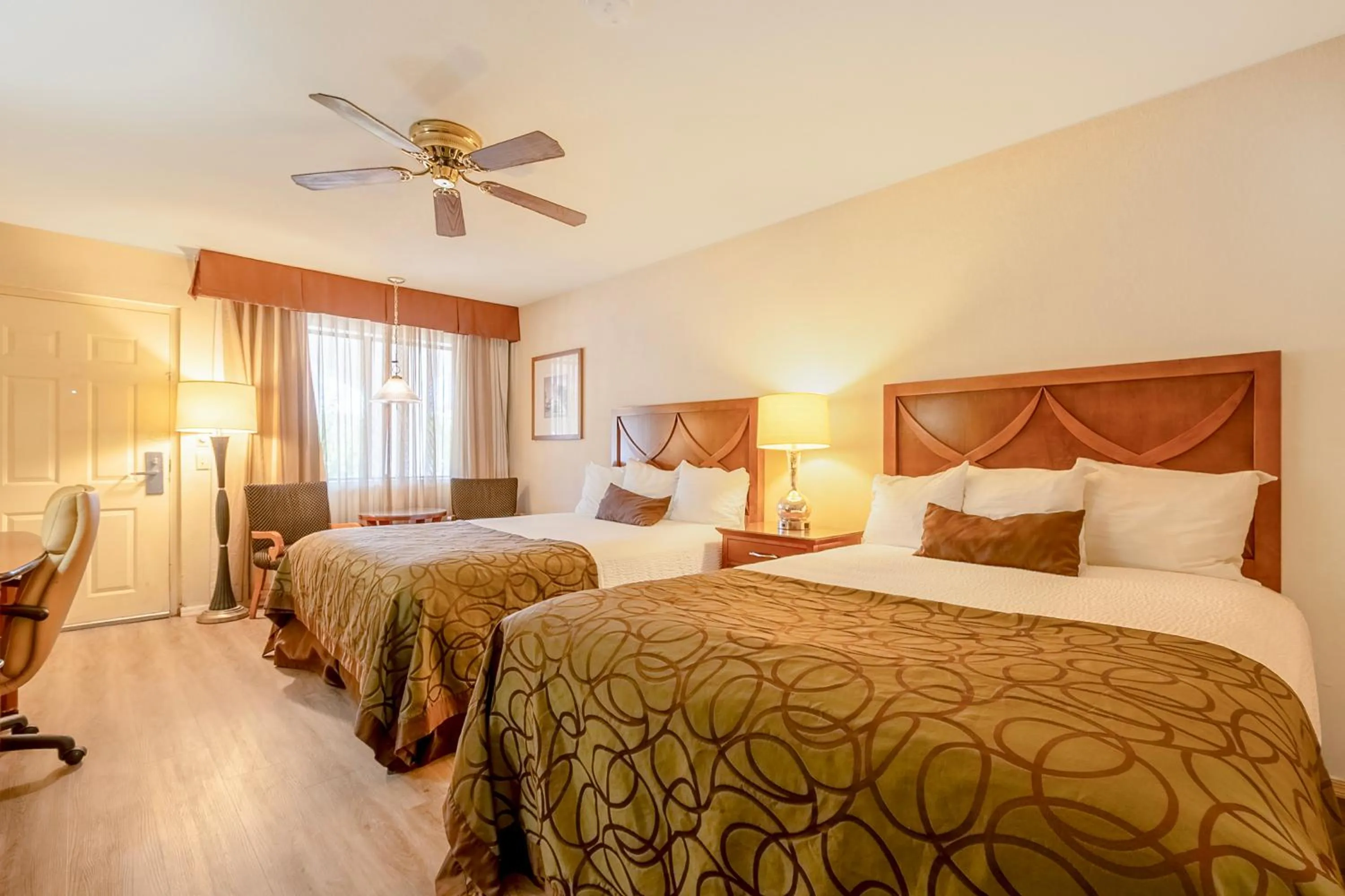 Bedroom, Bed in Historic Coronado Motor Hotel by OYO