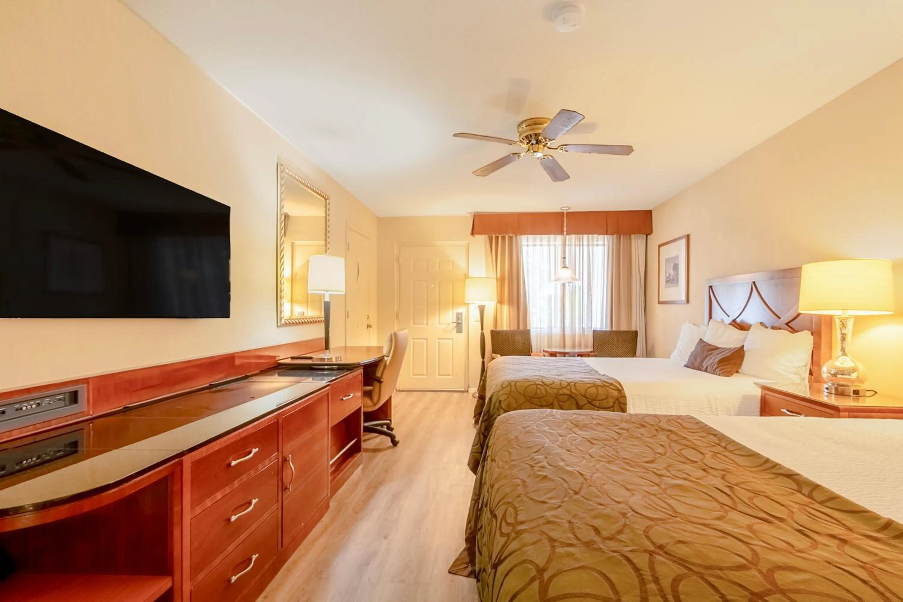 Bedroom, Bed in Historic Coronado Motor Hotel by OYO