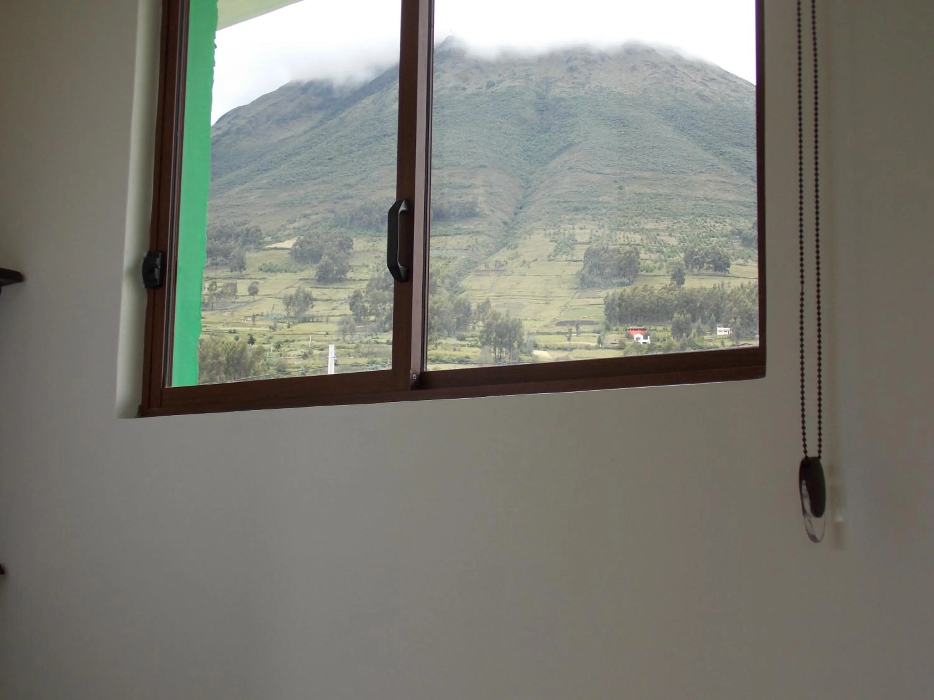 Mountain view in Green House Araque Inn