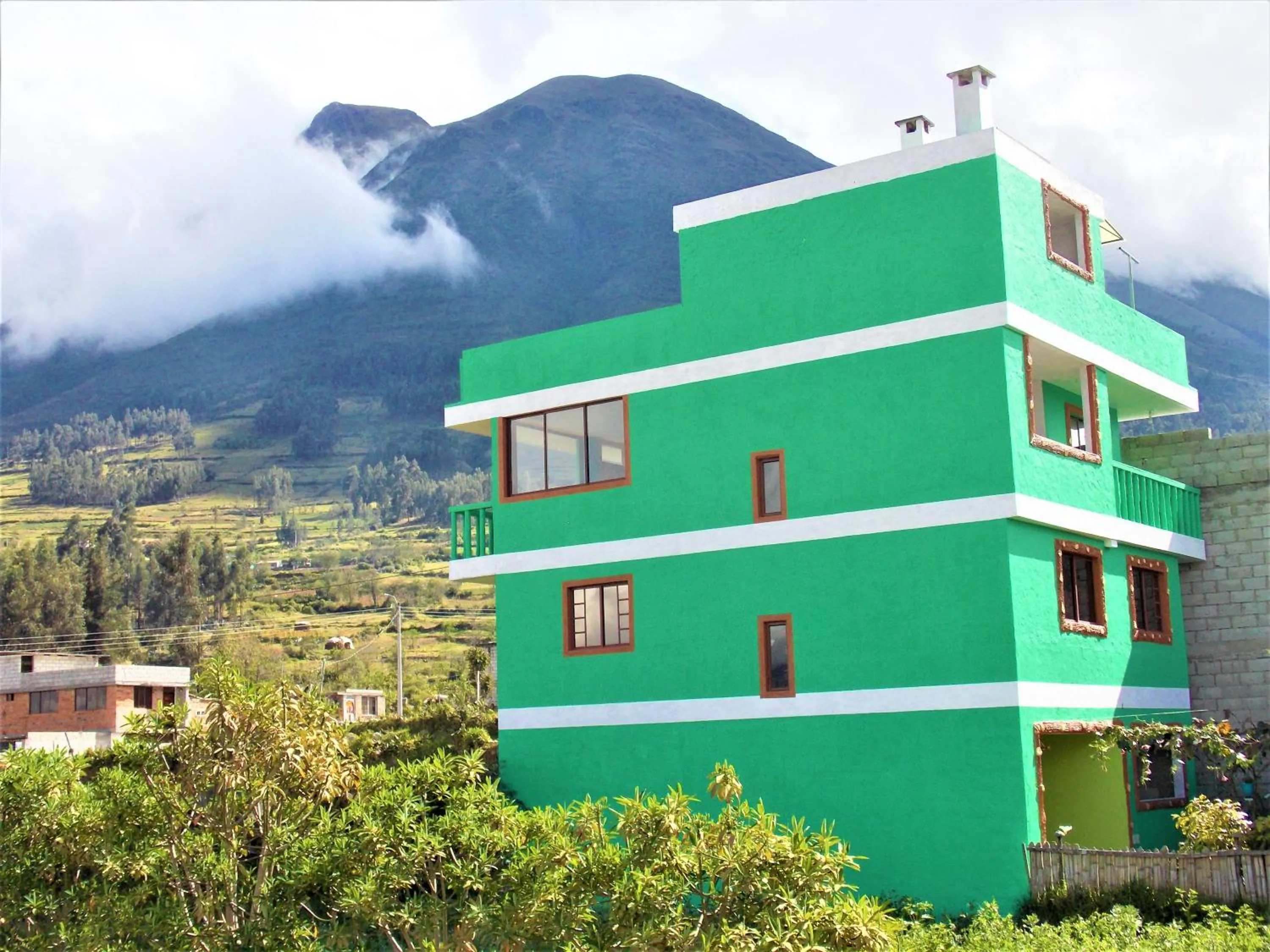 Property building in Green House Araque Inn