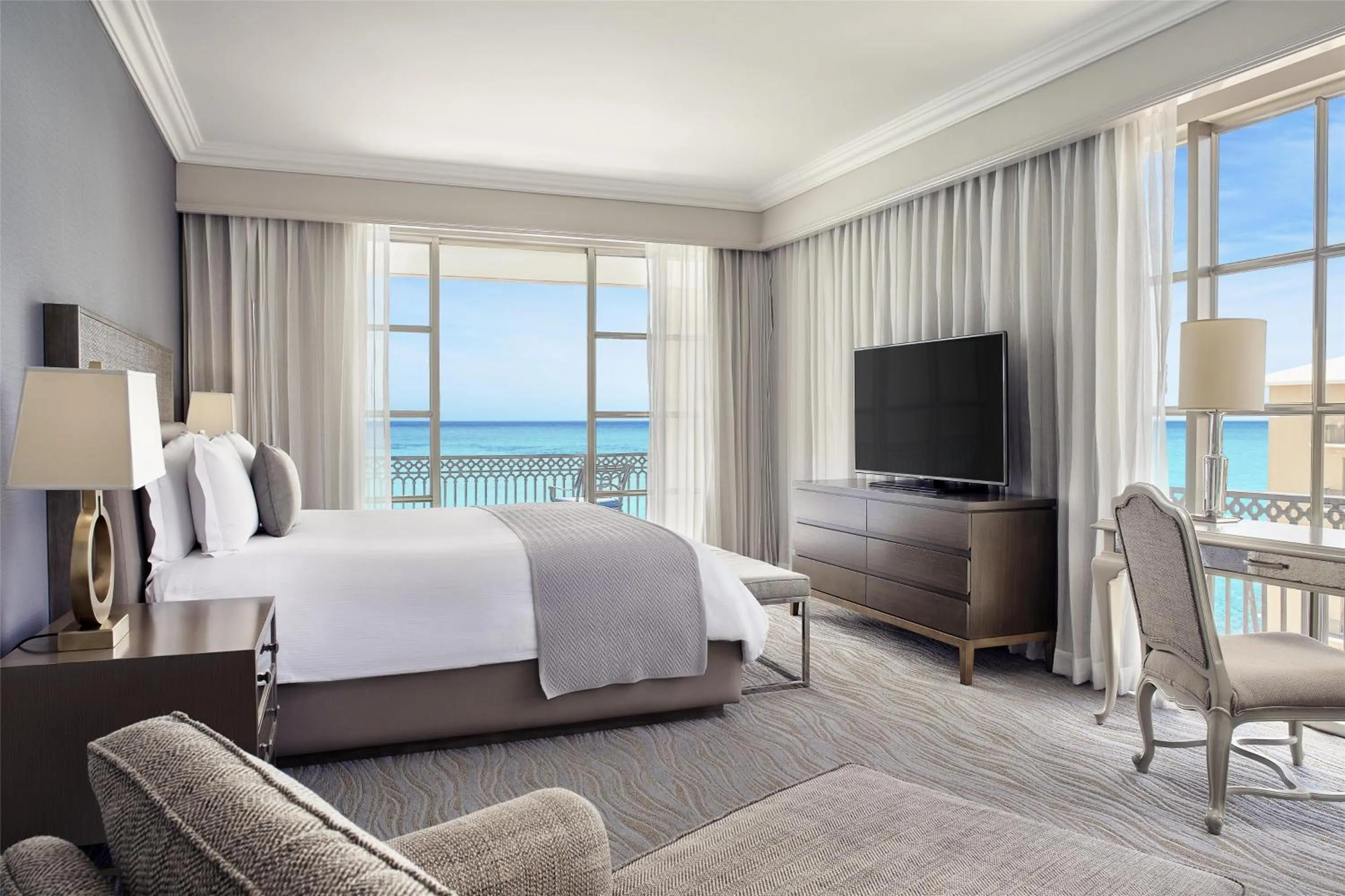 Bedroom, Bed in Kempinski Hotel Cancun