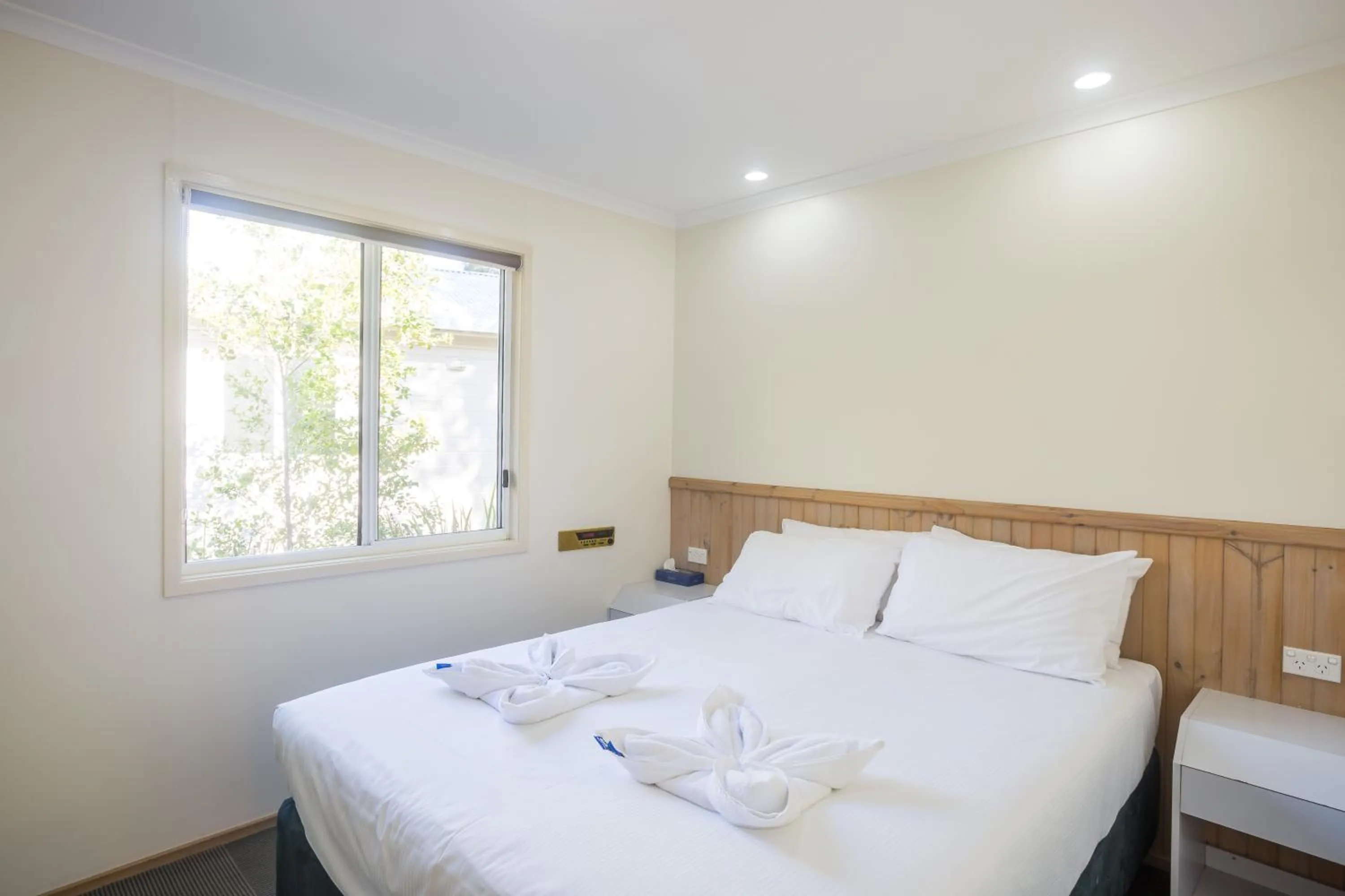 Bed in Fingal Bay Holiday Park