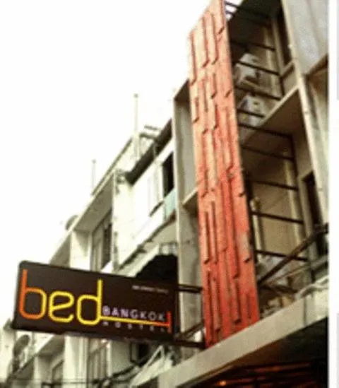 Day, Property Building in Bed Bangkok Hostel